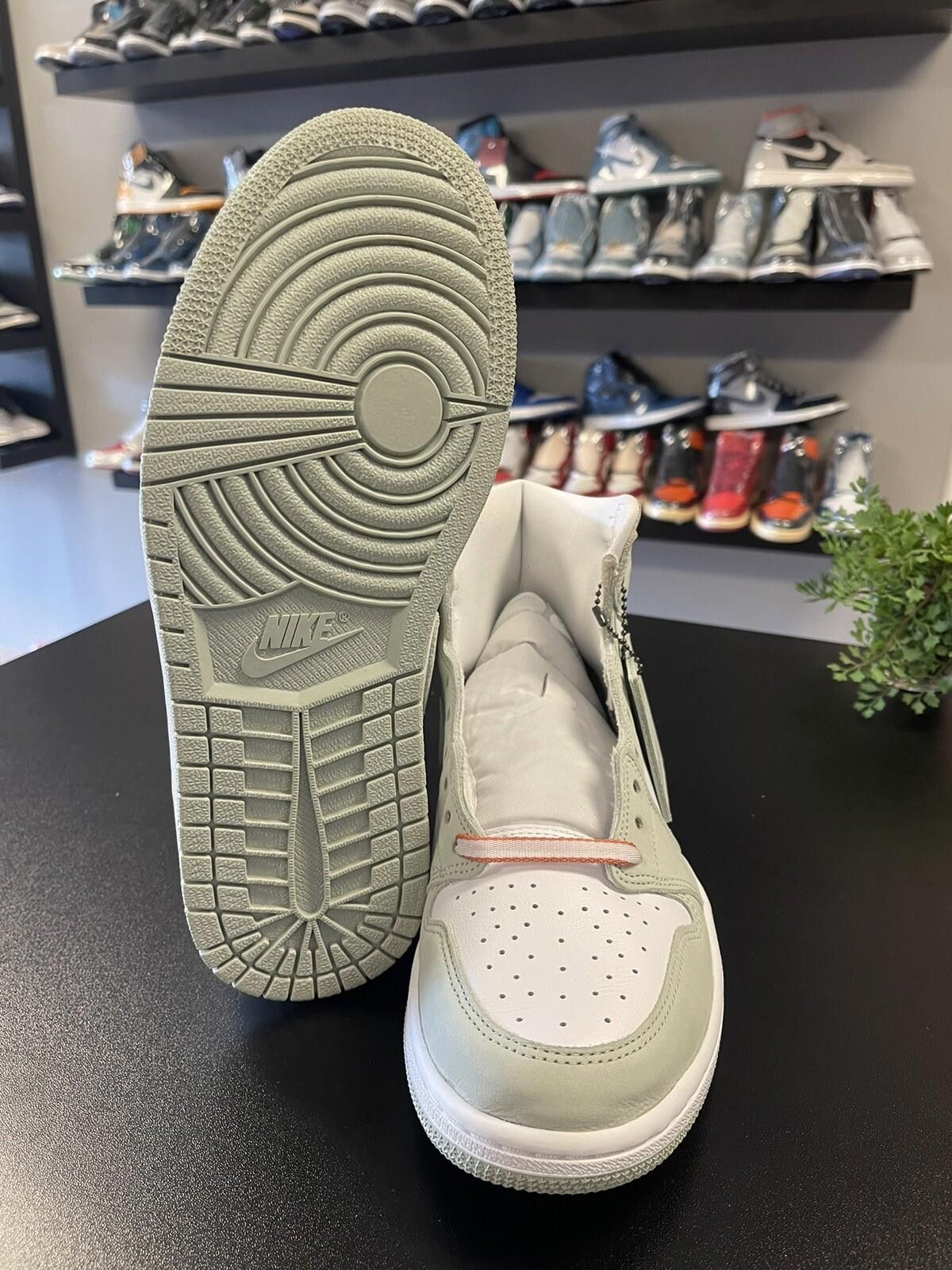 Jordan Brand Size 10.5w - Jordan 1 Retro High OG Seafoam 2021 CD0461-002 Size US 10.5 / IT 40.5 - 8 Thumbnail