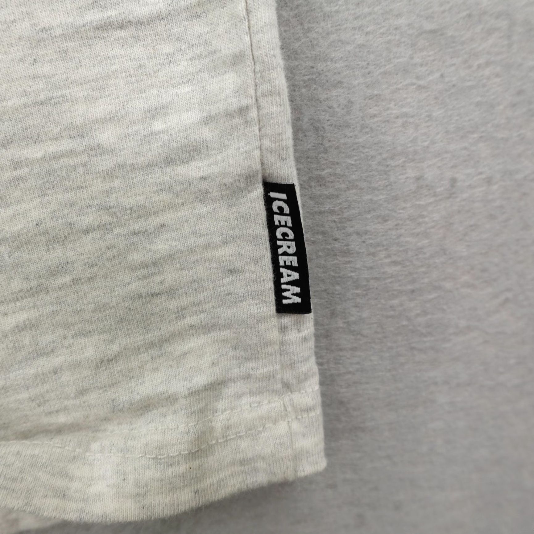 Vintage VINTAGE Icecream T-Shirt Mens 2XL Gray Crew Neck Short Sleeve Graphic Print Hip Hop Skateboard BBC Pharrell Williams Shirt Mens 2XL Size US XXL / EU 58 / 5 - 4 Thumbnail