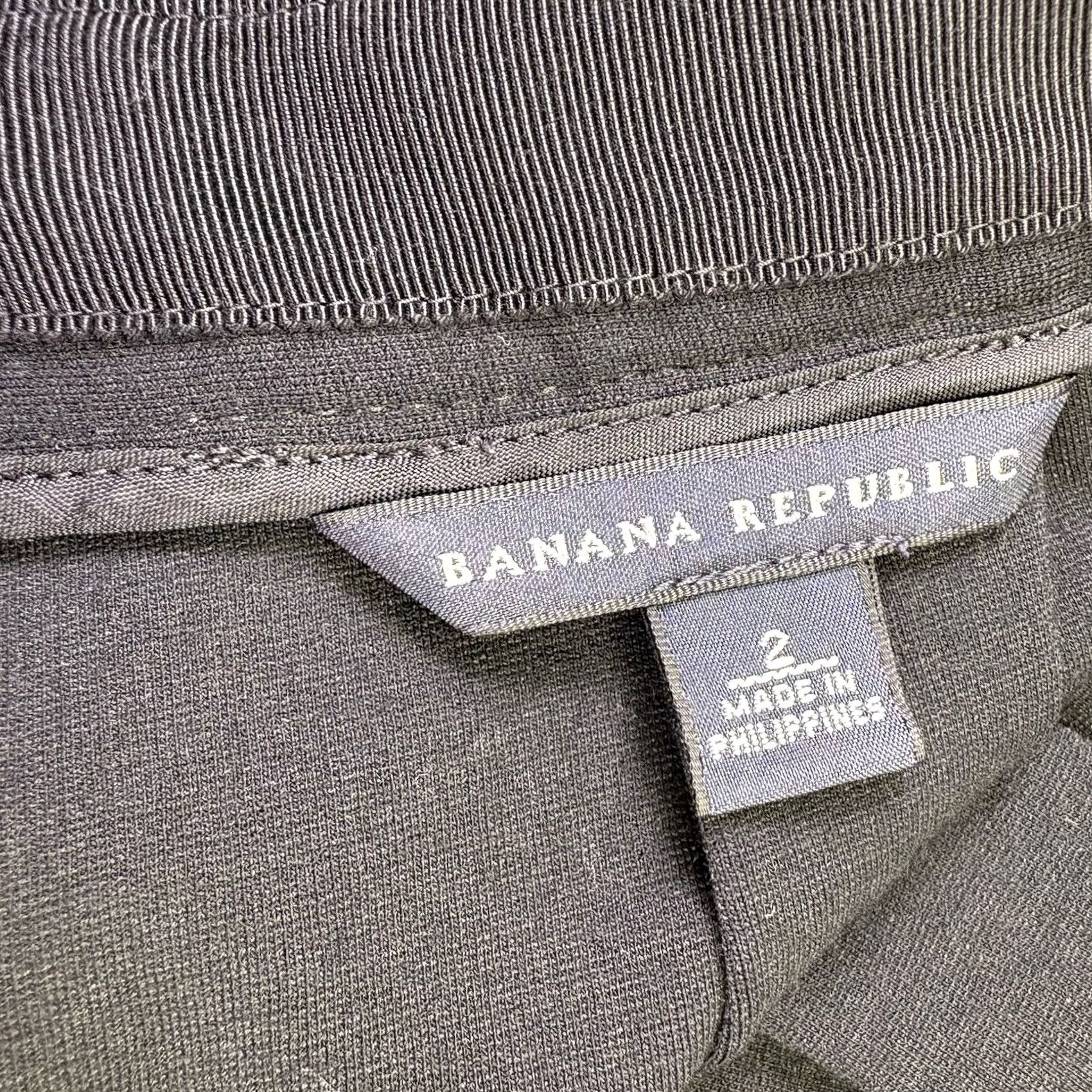 Banana Republic Banana Republic Skirt Womens 2 Black Structured Knee Length Pencil Size Suit Separate Size 26" / US 2 / IT 38 - 4 Thumbnail