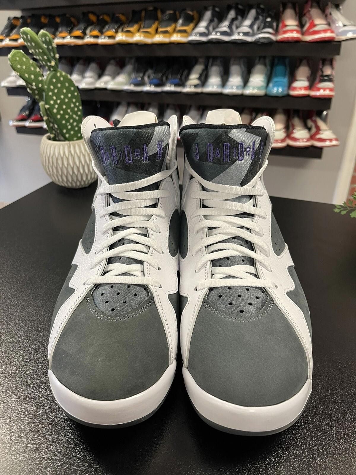 Jordan Brand Size 11.5 - Air Jordan 7 Retro Flint 2021 - CU9307-100 Size US 11.5 / EU 44-45 - 2 Thumbnail