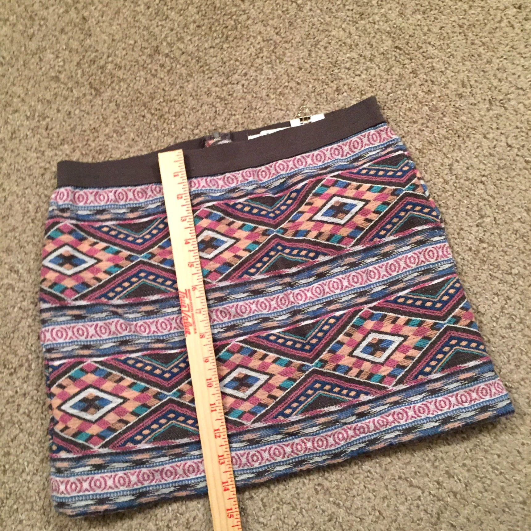 American Eagle Outfitters American Eagle Outfitters Skirt Women Short Multicolor Geometric Pencil Size 6 Size 28" / US 6 / IT 42 - 4 Thumbnail