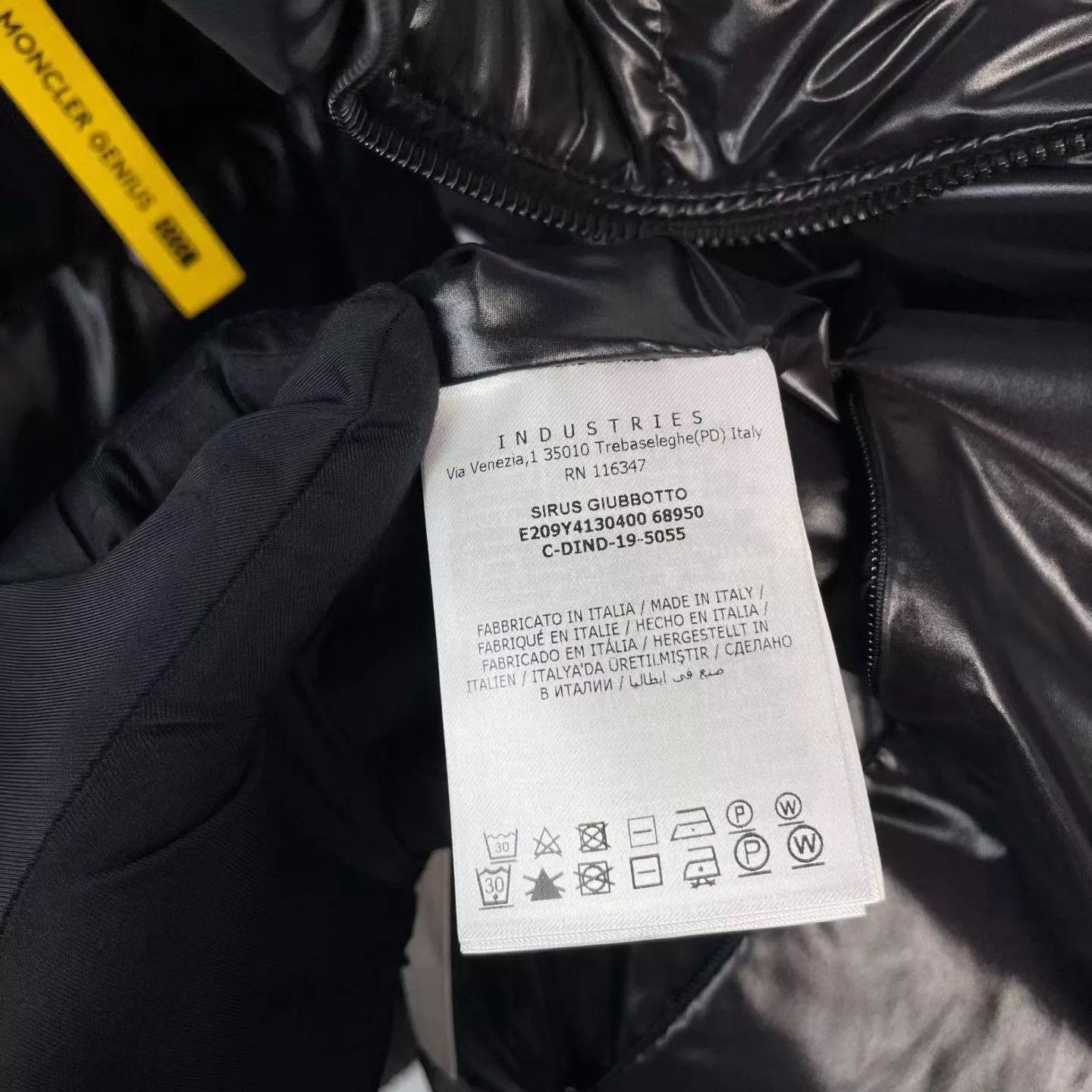 Moncler Moncler Black Double Logo Short Down Jacket Size 1 Size US S / EU 44-46 / 1 - 5 Thumbnail
