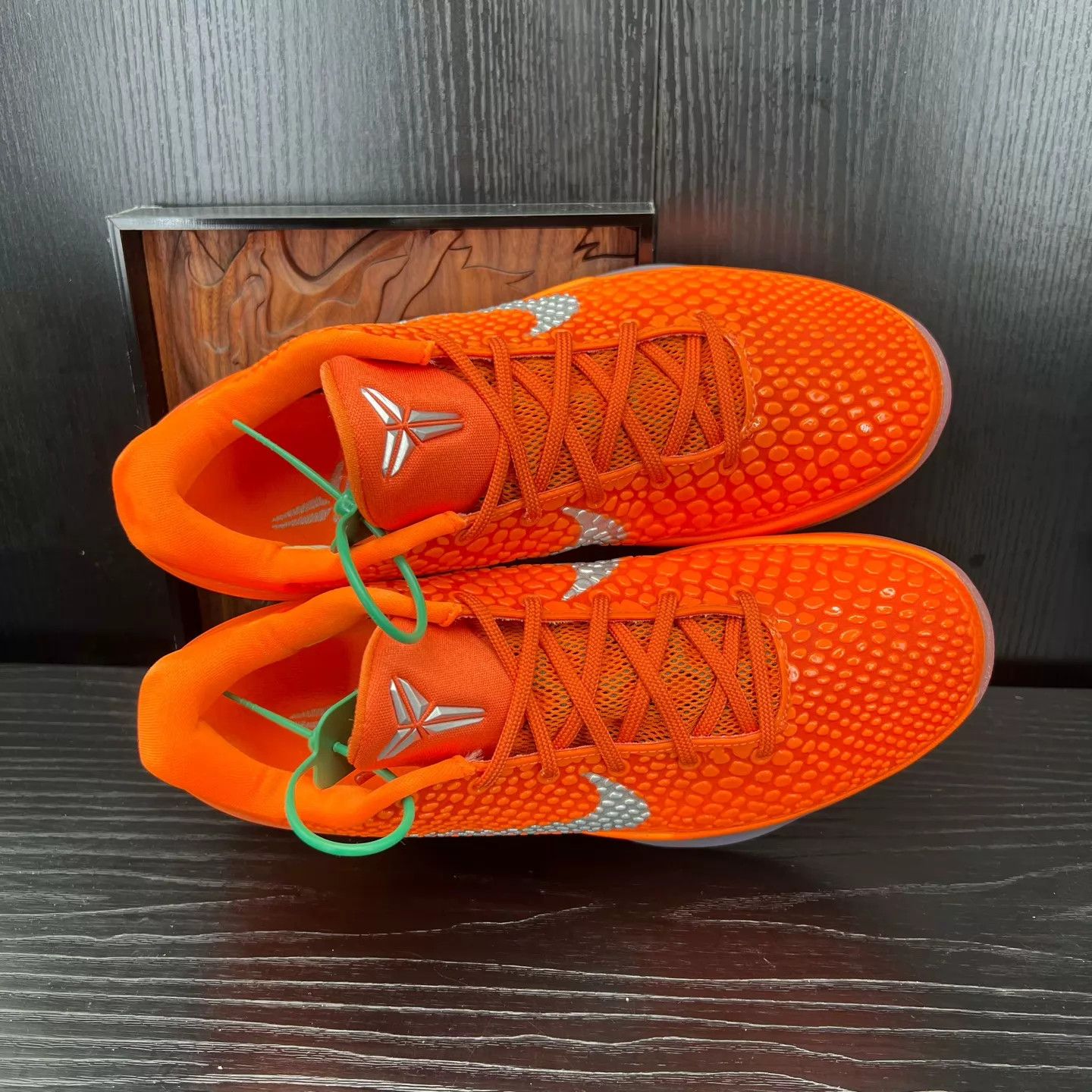 Nike Nike Zoom Kobe 6 Orange Silver 41 Like New With Box Size US 8 / EU 41 - 8 Thumbnail