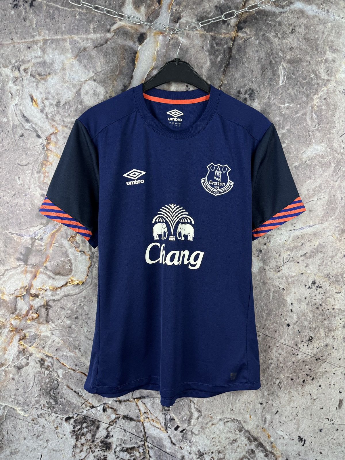 Umbro Men’s Everton FC Umbro Chang Sponsor Football Jersey Size L Size US L / EU 52-54 / 3 - 1 Thumbnail