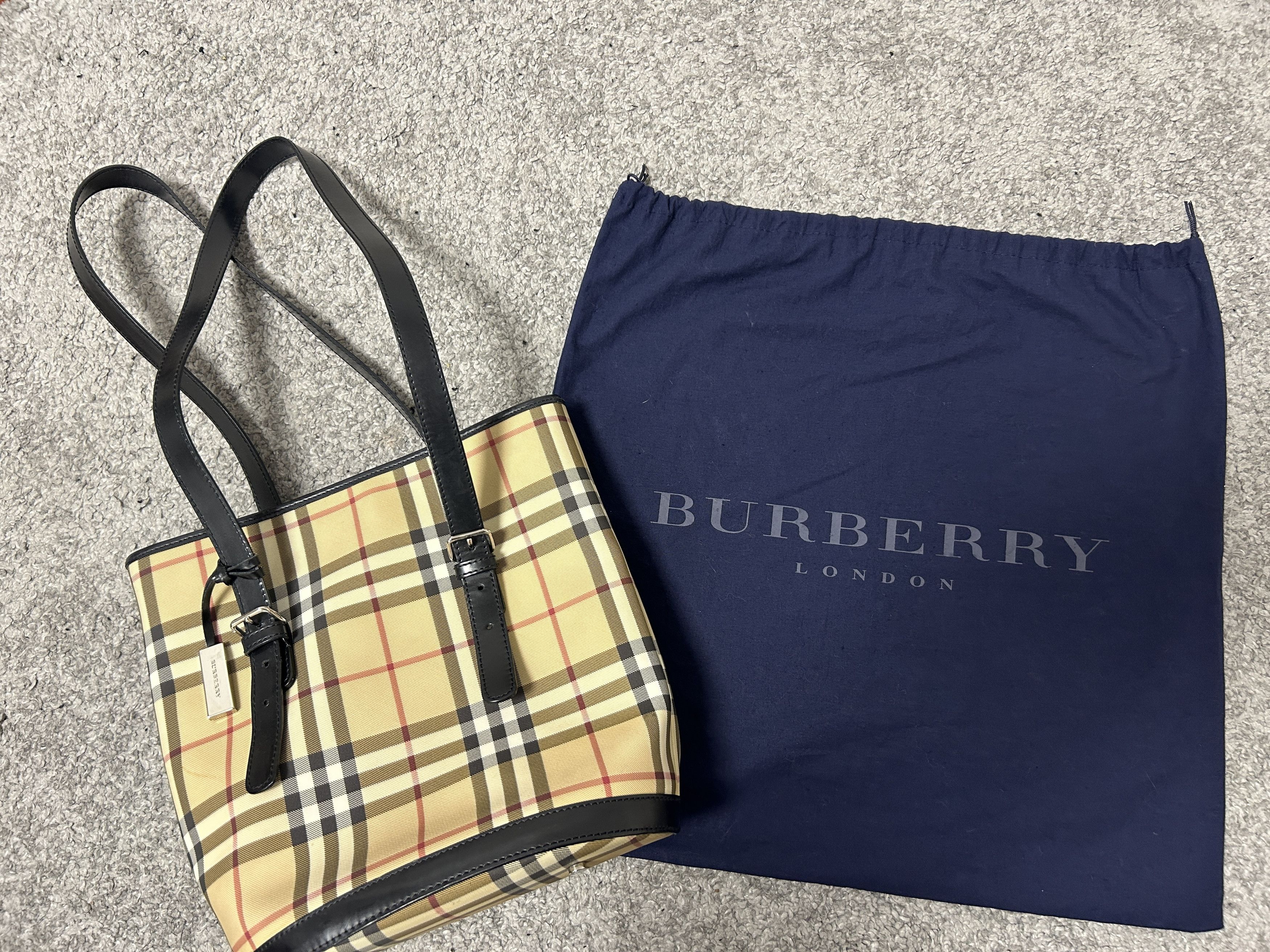 Burberry Burberry handbag Size ONE SIZE - 5 Thumbnail