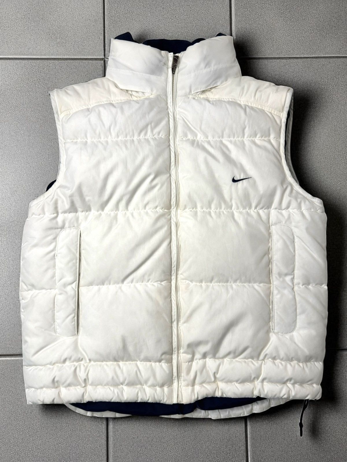 Vintage White Nike Vest 90s 00s silver tag swag streetwear