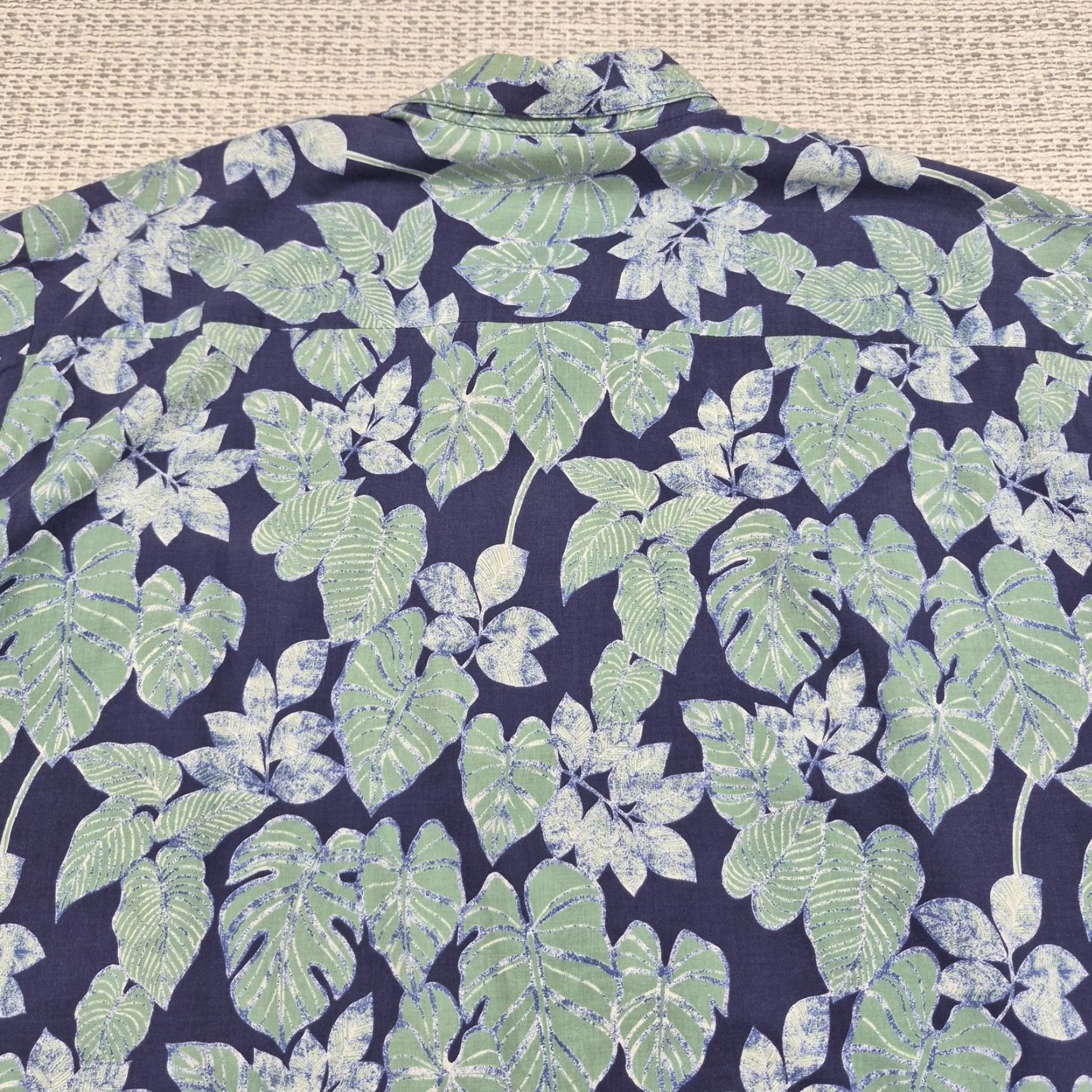 Tori Richard VINTAGE Tori Richard Shirt Mens 2XL Hawaiian Button Up Aloha Floral Cotton Lawn USA Made Size US XXL / EU 58 / 5 - 7 Thumbnail