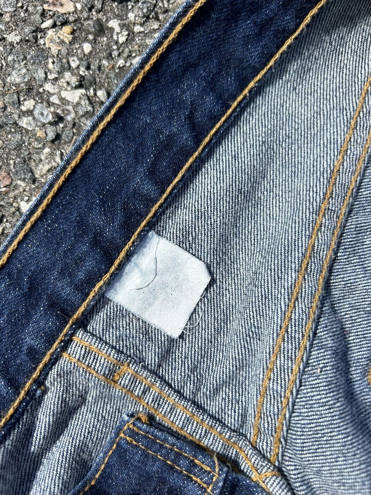 Levi's *Blank Tab* Vintage Levi’s Blue 501’s Size US 34 / EU 50 - 11 Thumbnail