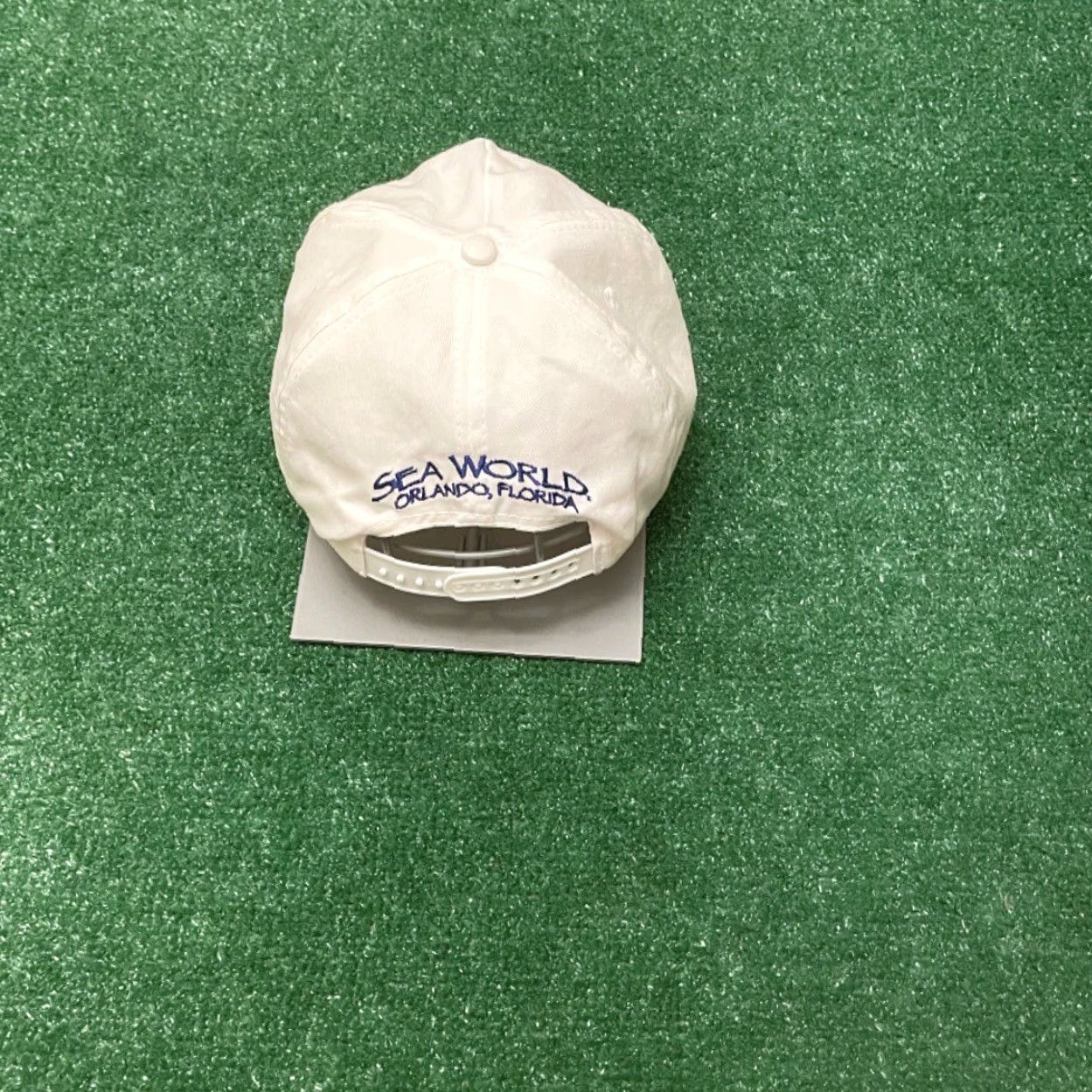 Vintage VINTAGE Sea World Wild Arctic Ride Theme Park Orlando VTG SnapBack Hat Mens One Size White 90s Adjustable Hats Size US M / EU 48-50 / 2 - 2 Thumbnail