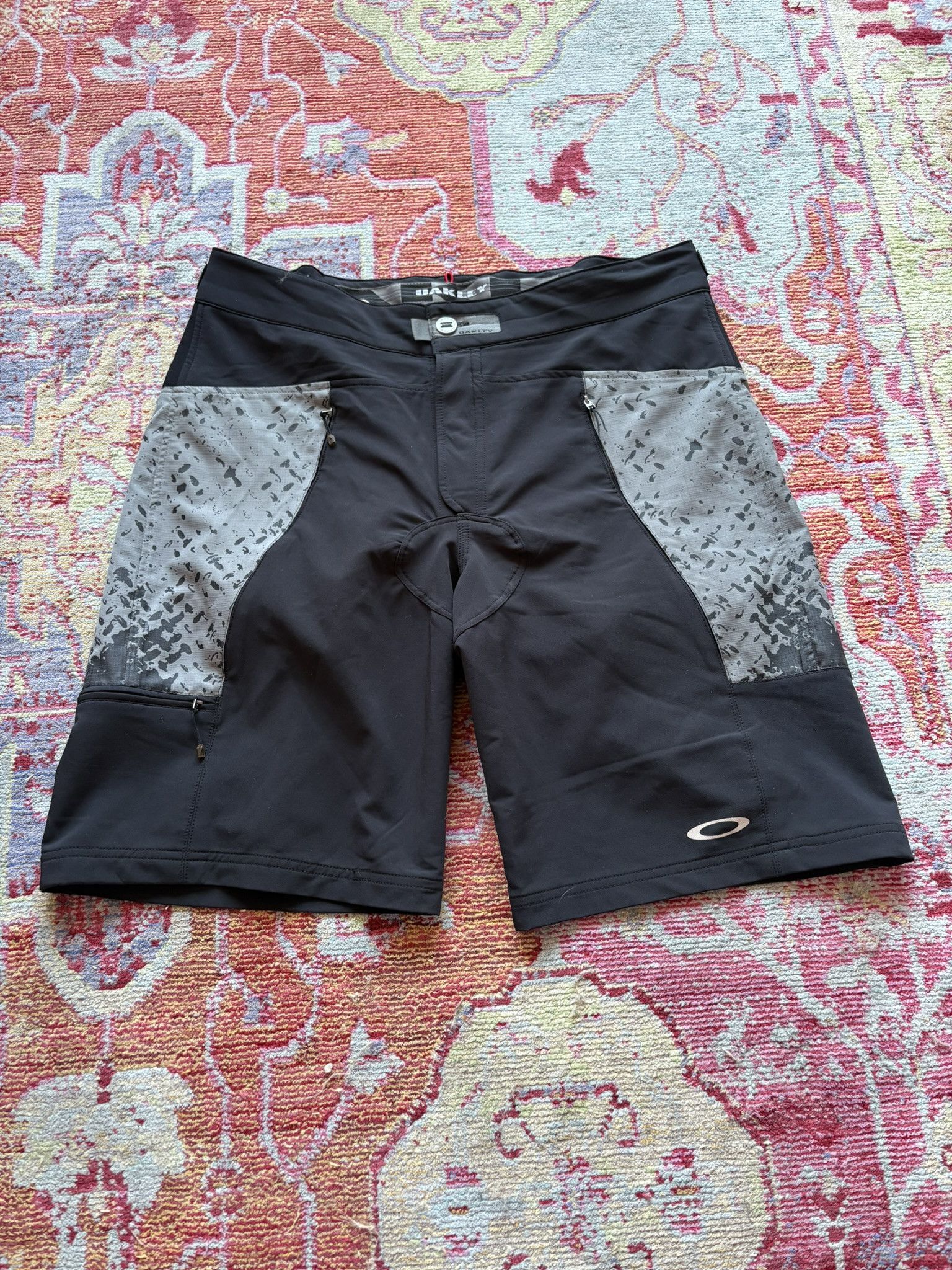 Oakley Cycling Shorts – Technical