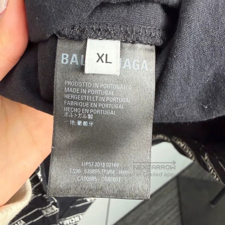 Balenciaga Balenciaga Diagonal Full Logo Short Sleeve Size US XL / EU 56 / 4 - 4 Thumbnail