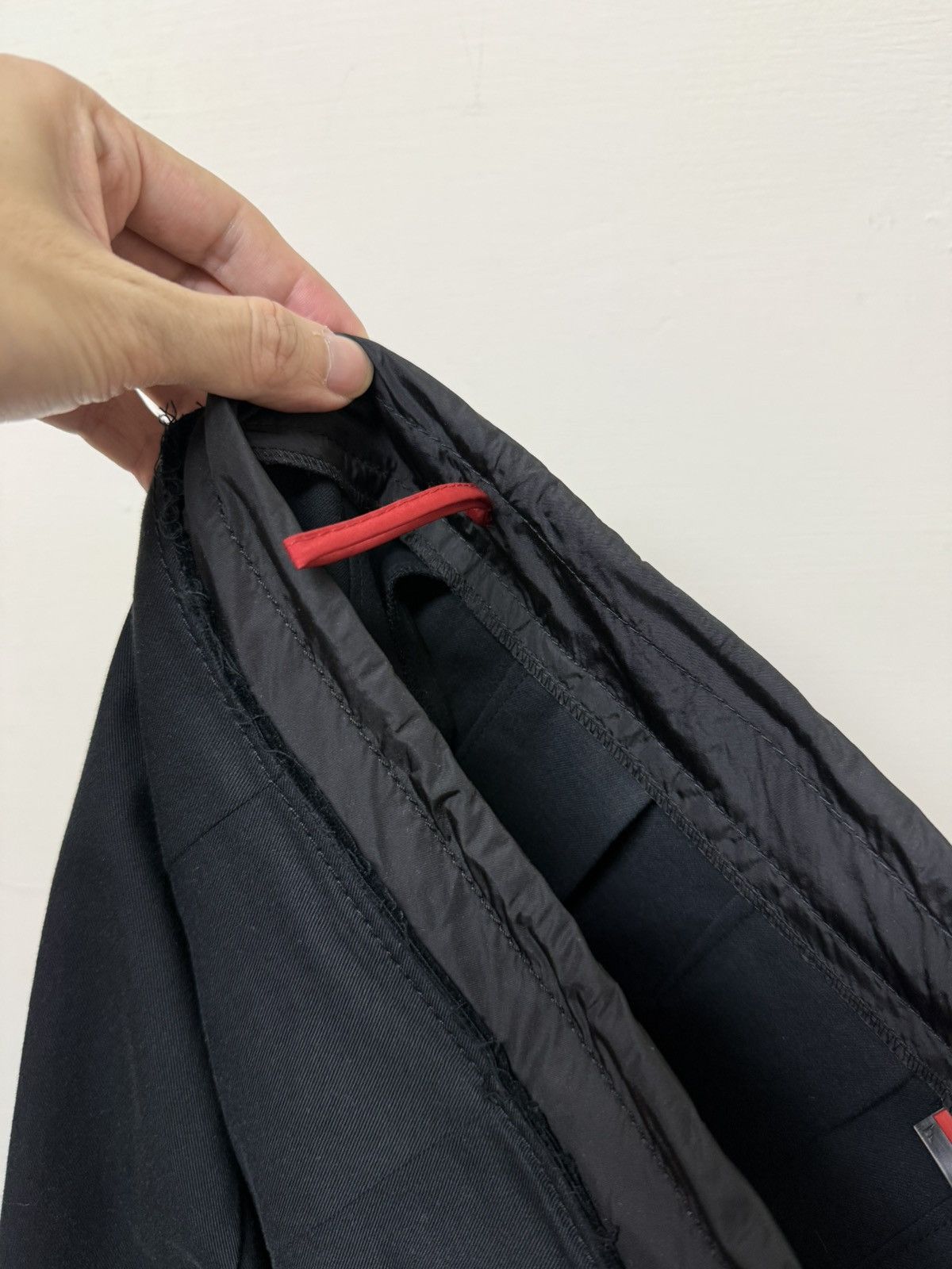 Prada prada sports discount skirt red tab Size 27" / US 4 / IT 40 - 5 Thumbnail
