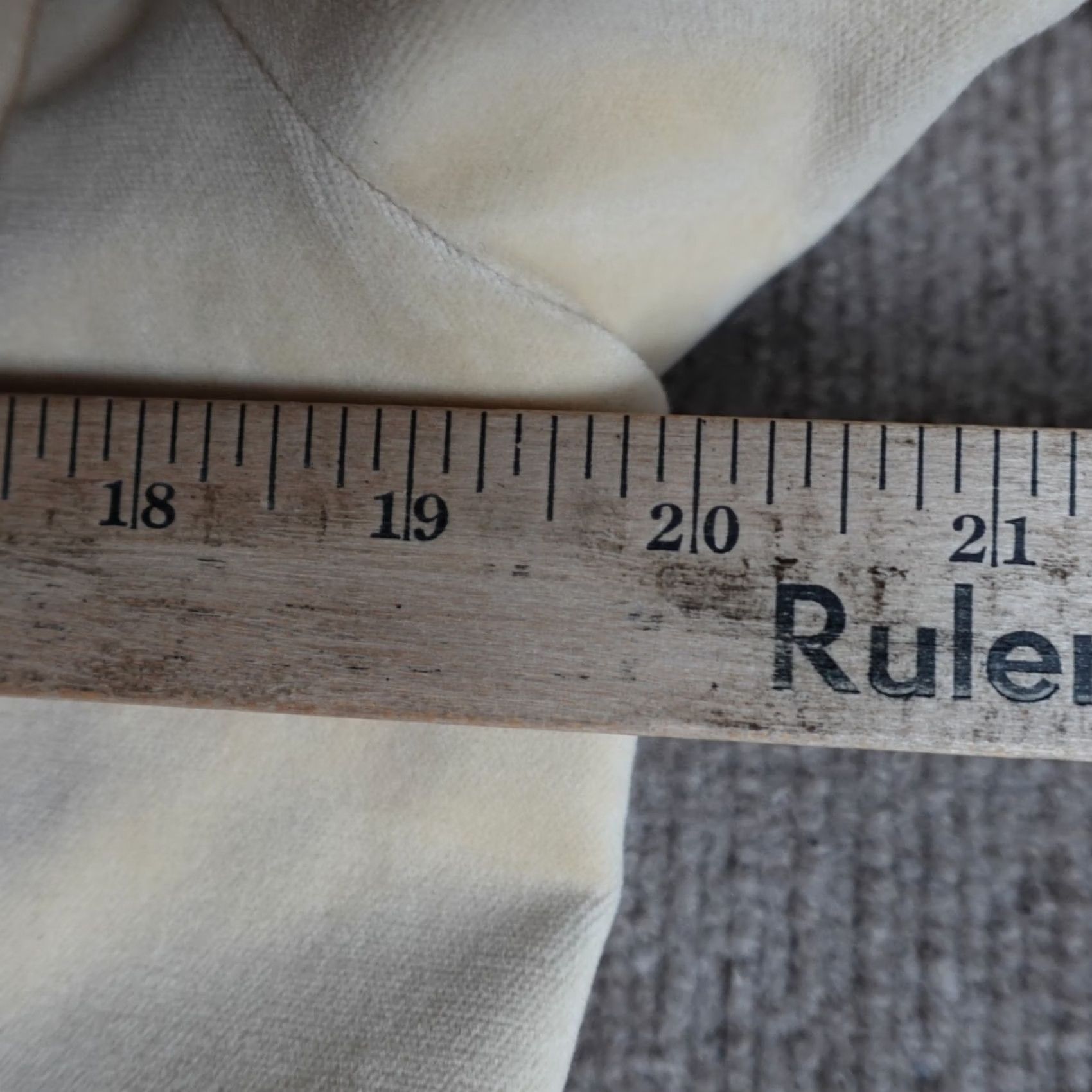 J.Crew J.CREW Blazer Women 10 Ivory Velvet Solid Long Sleeve Button Dry Clean Only Hoodie? (Note: This seems incorrect) Size L / US 10 / IT 46 - 5 Thumbnail