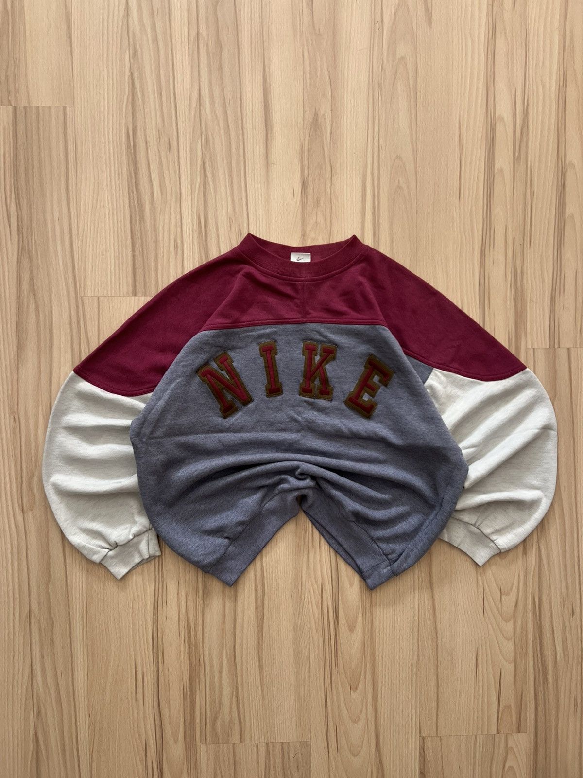 Nike Big Logo 90s Baggy Boxy Vintage Oversize Fit Sweatshirt