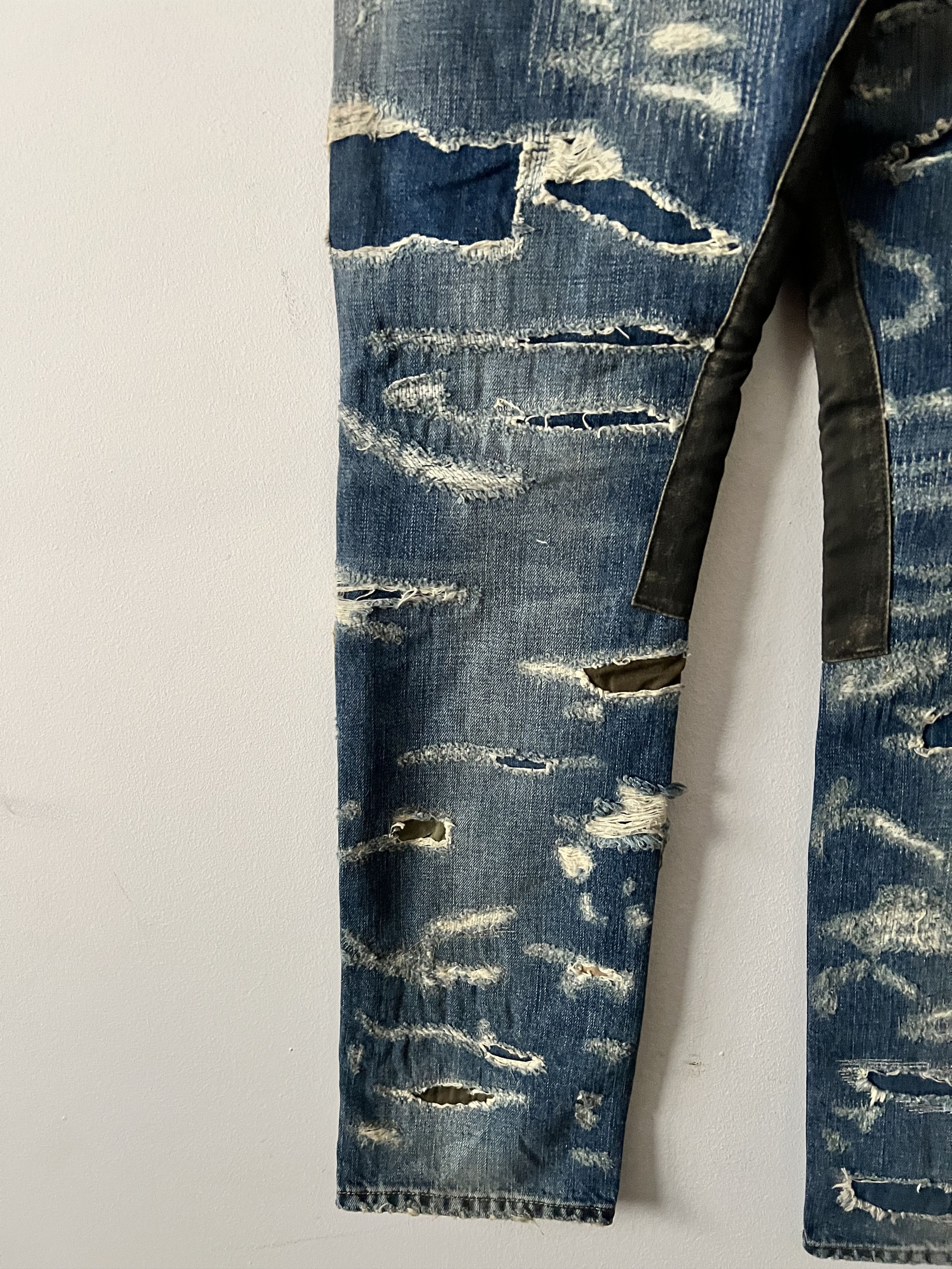 Givenchy BNWT Matthew Williams Jeans Distressed Moleskin Size US 32 / EU 48 - 12 Thumbnail