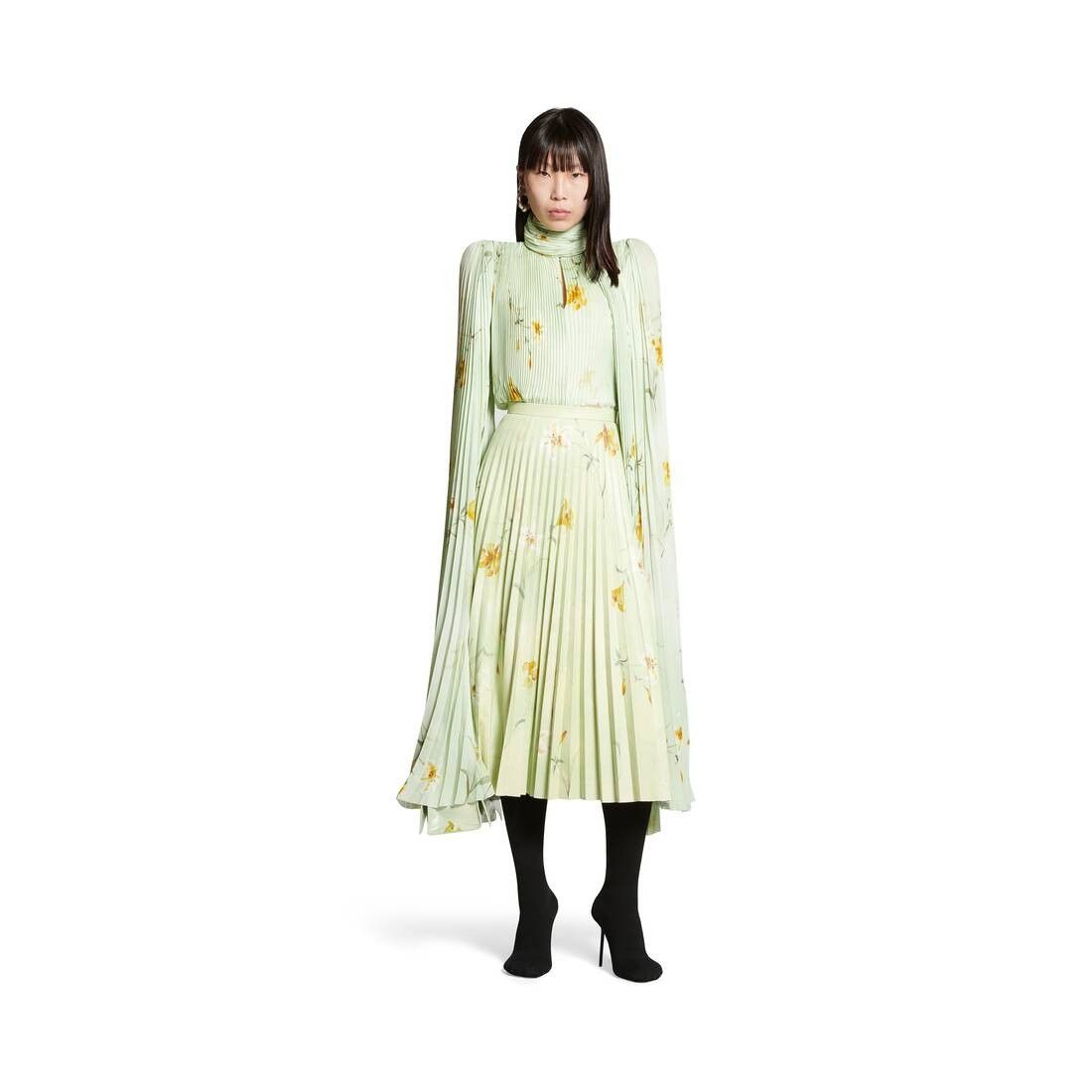 Balenciaga o1bcso1str0525 Lilies Printed Pleated Skirt in Multicolor Size 26" / US 2 / IT 38 - 2 Thumbnail