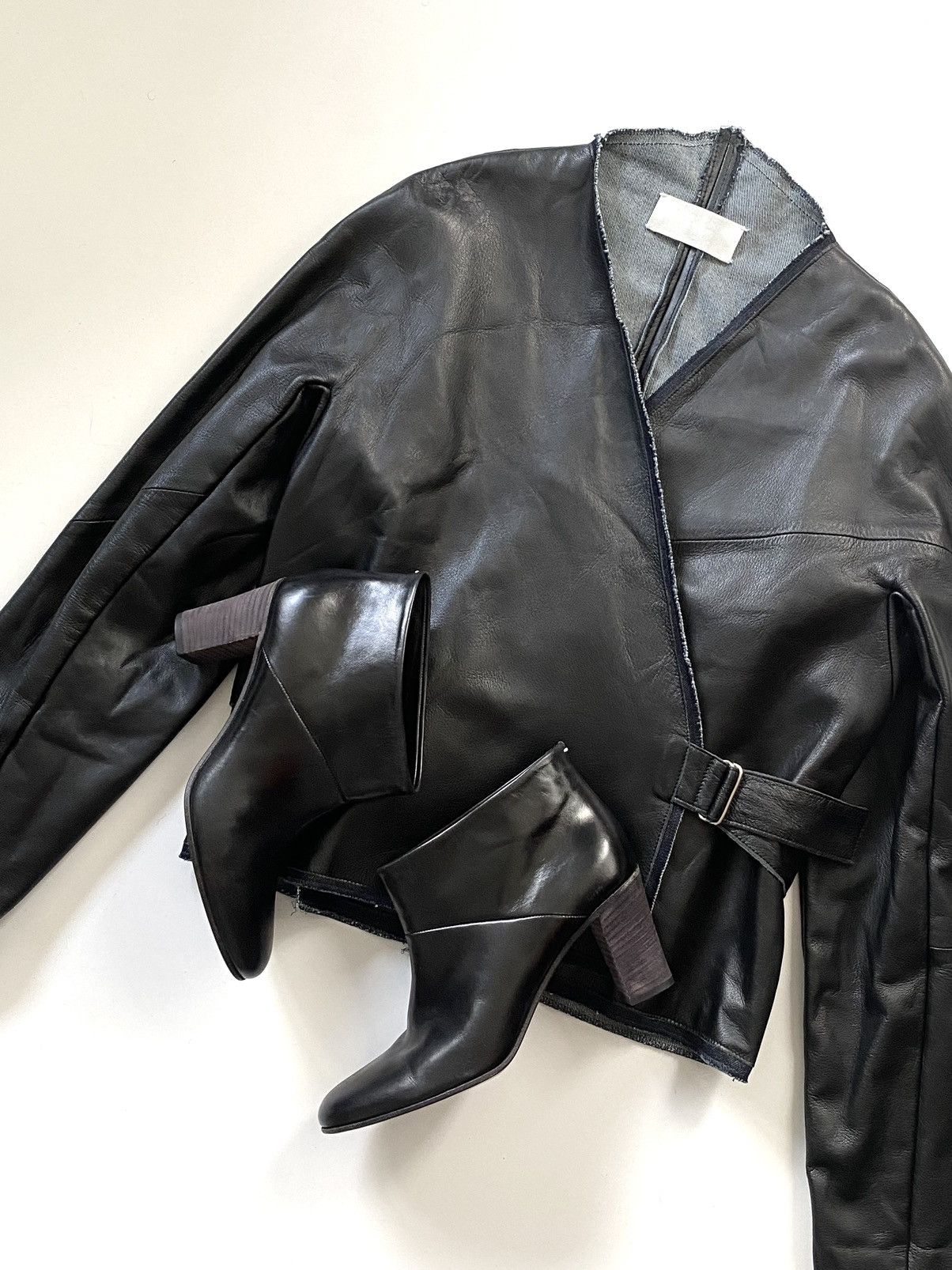 Maison Margiela 🔥Archive Vintage Maison Margiela Black Leather Ankle Boots Size US 11 / IT 41 - 1 Thumbnail