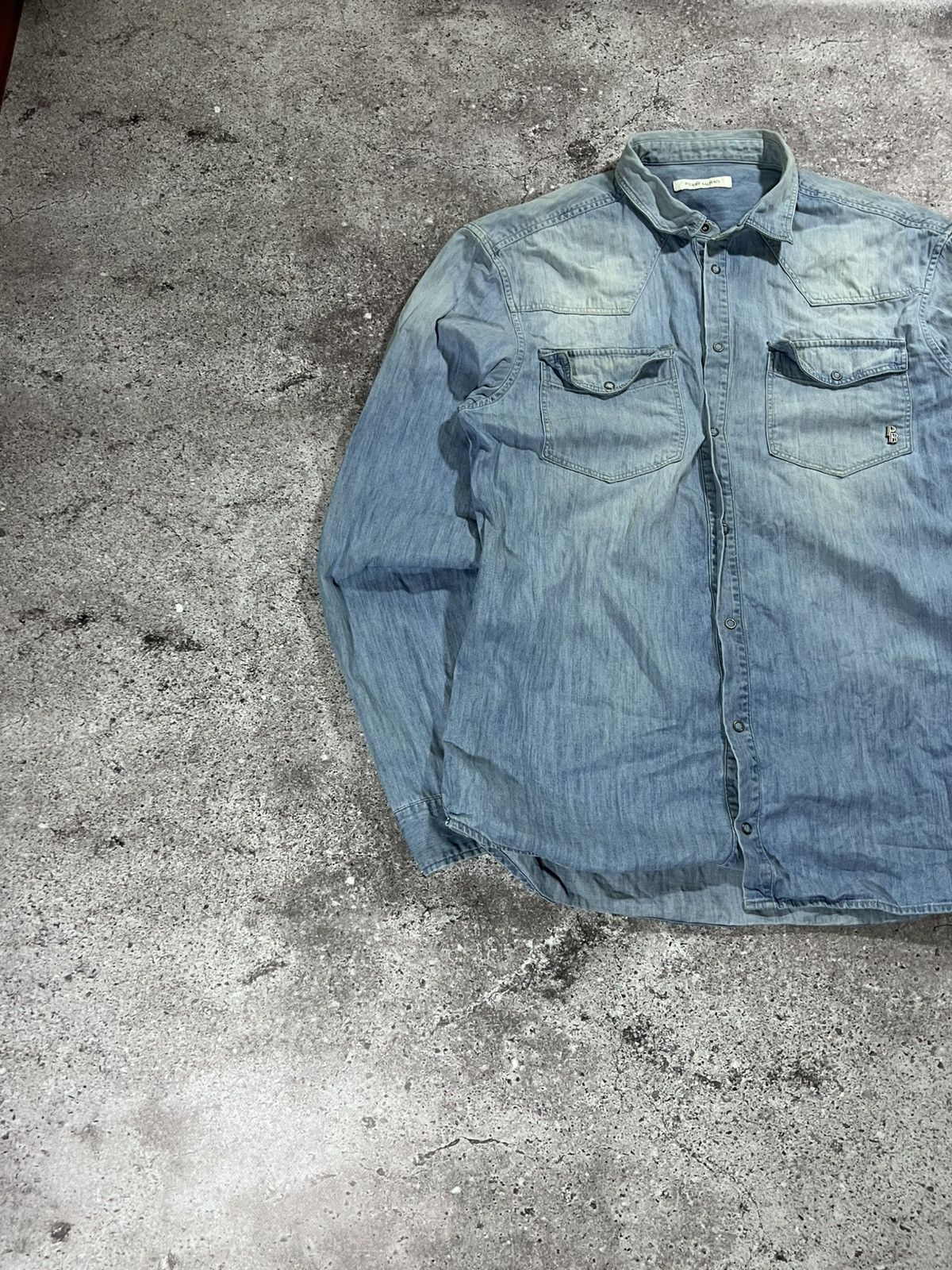 Balmain Vintage Pierre Balmain Denim Button-Up Shirt Long Sleeve Size US L / EU 52-54 / 3 - 3 Thumbnail