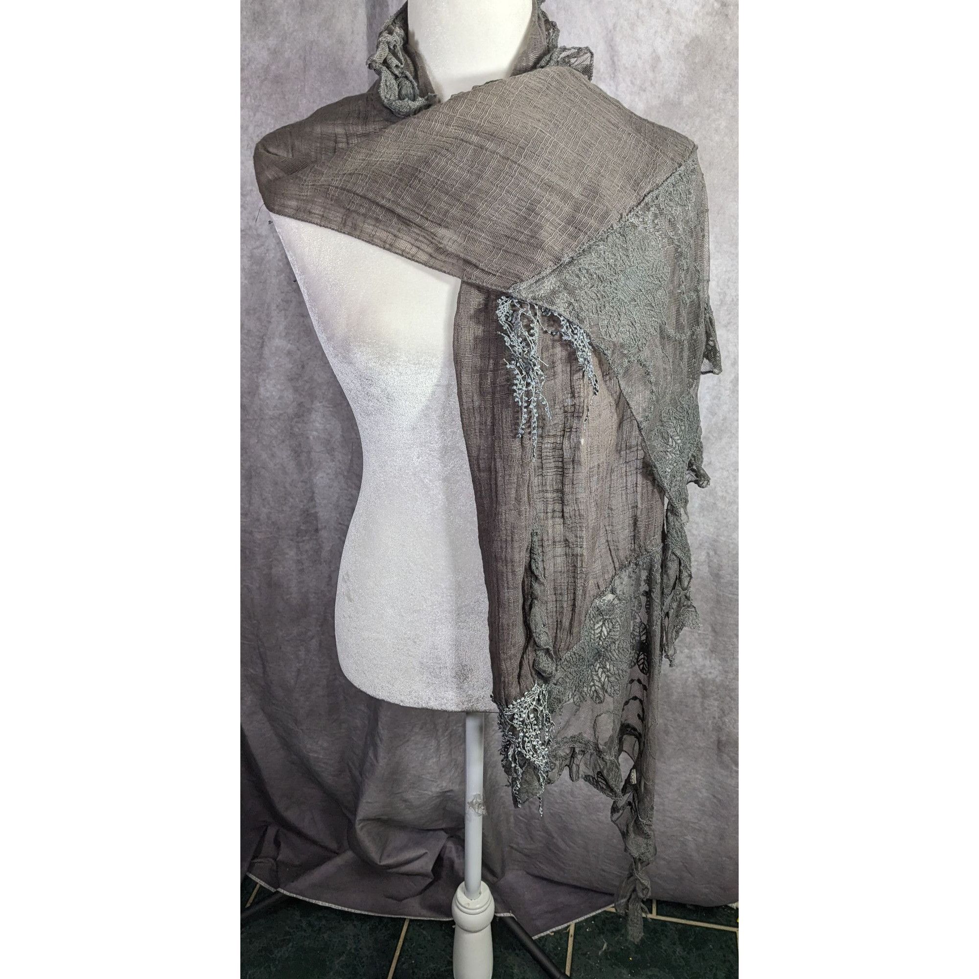Other Victorian-Inspired Vintage Whimsygoth Gray Scarf With Lace D Size ONE SIZE - 15 Thumbnail