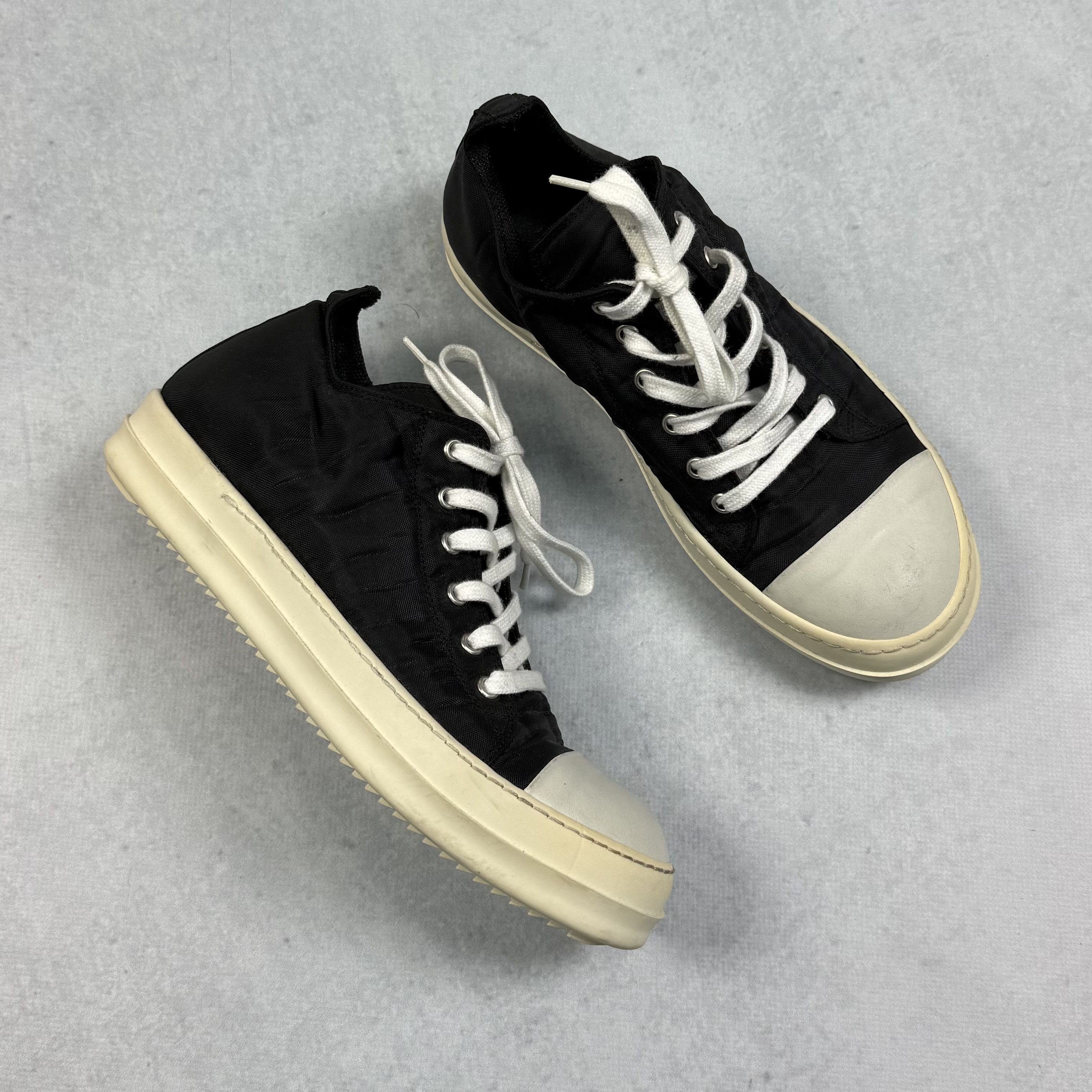 Rick Owens RICK OWENS DRKSHDW BLACK LOW TOP SNEAKERS SHOES US7 / EU40 Size US 7 / EU 40 - 6 Thumbnail