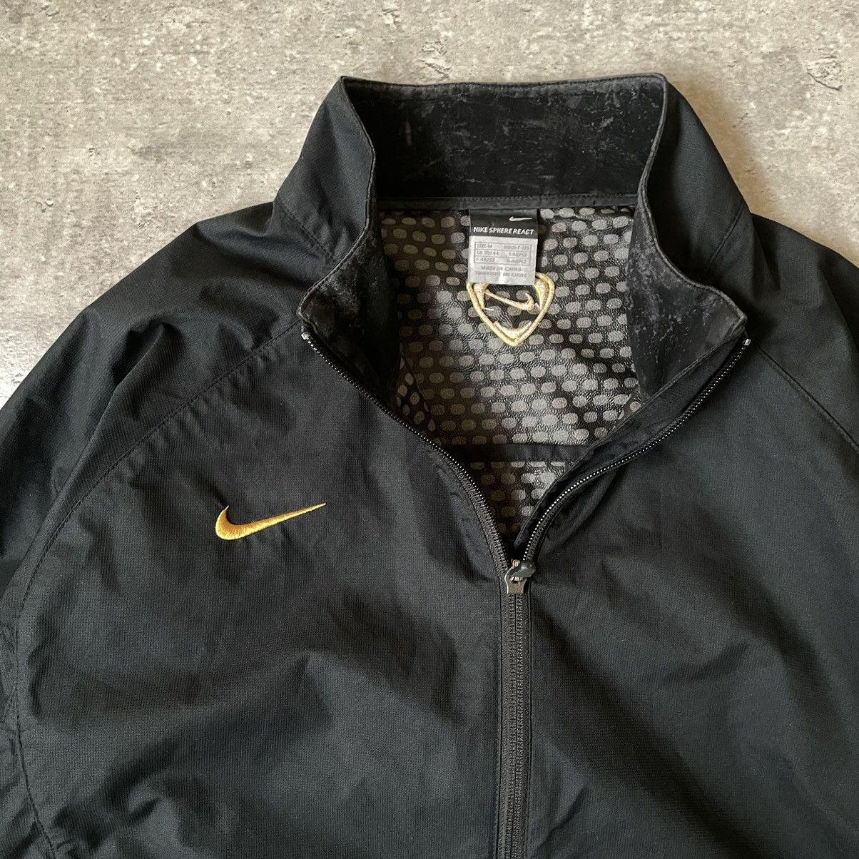 Nike × Nike ACG × Vintage Vintage Nike Sphere React Jacket Size US M / EU 48-50 / 2 - 4 Thumbnail