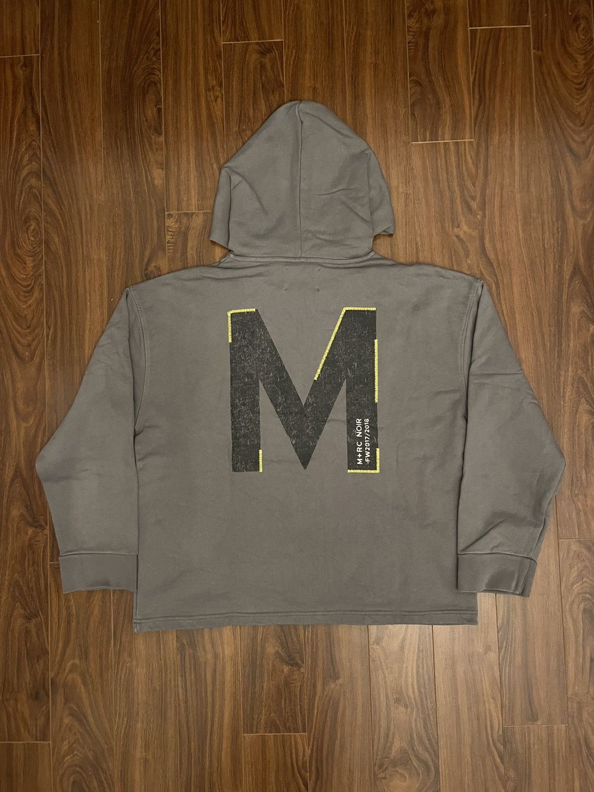 M+Rc Noir M+RC NOIR BIG M HOODIE Size US M / EU 48-50 / 2 - 2 Thumbnail