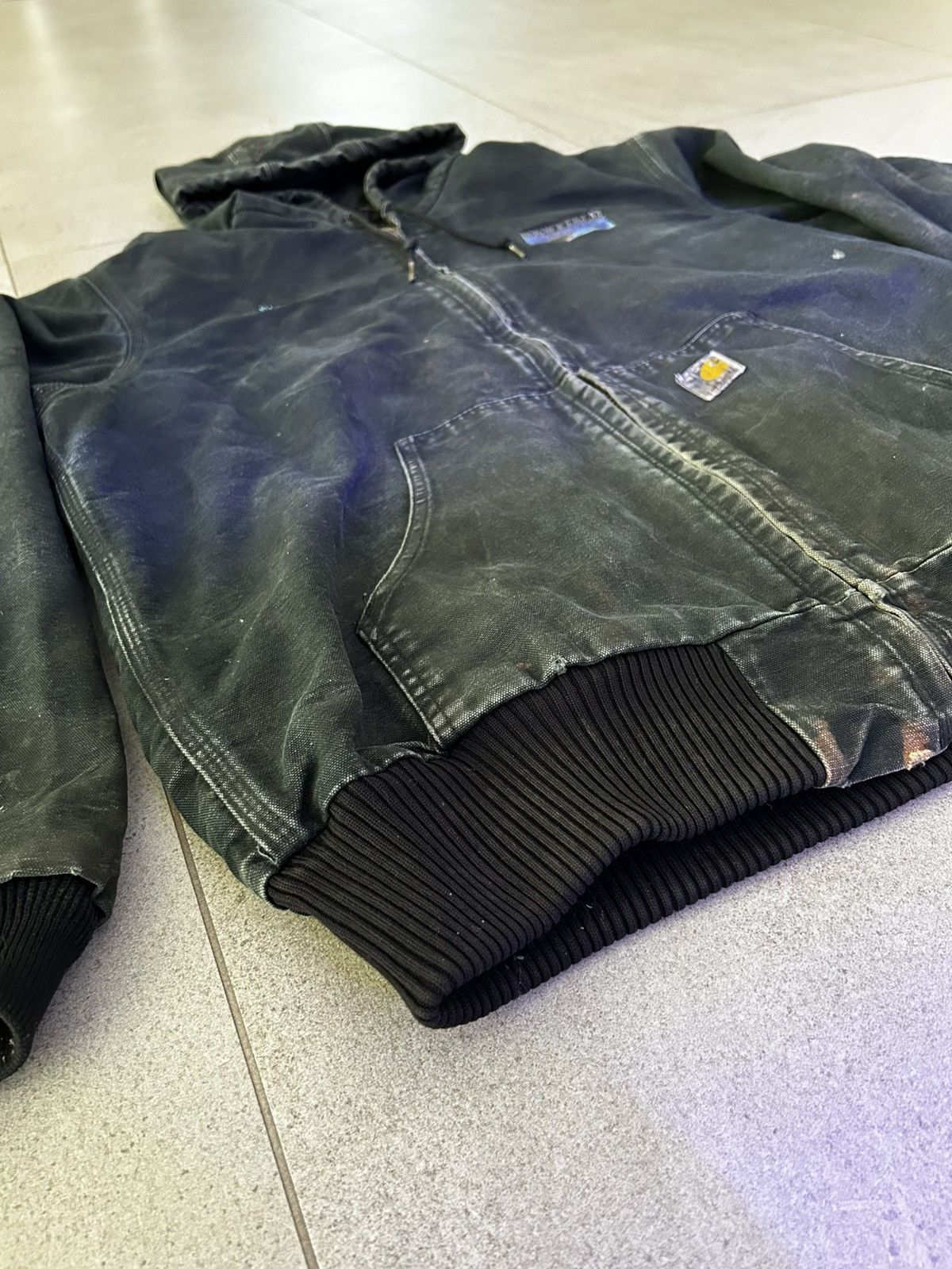Carhartt Carhartt Duck Active Jacket Black Faded Distressed (Men’s L) Size US L / EU 52-54 / 3 - 3 Thumbnail