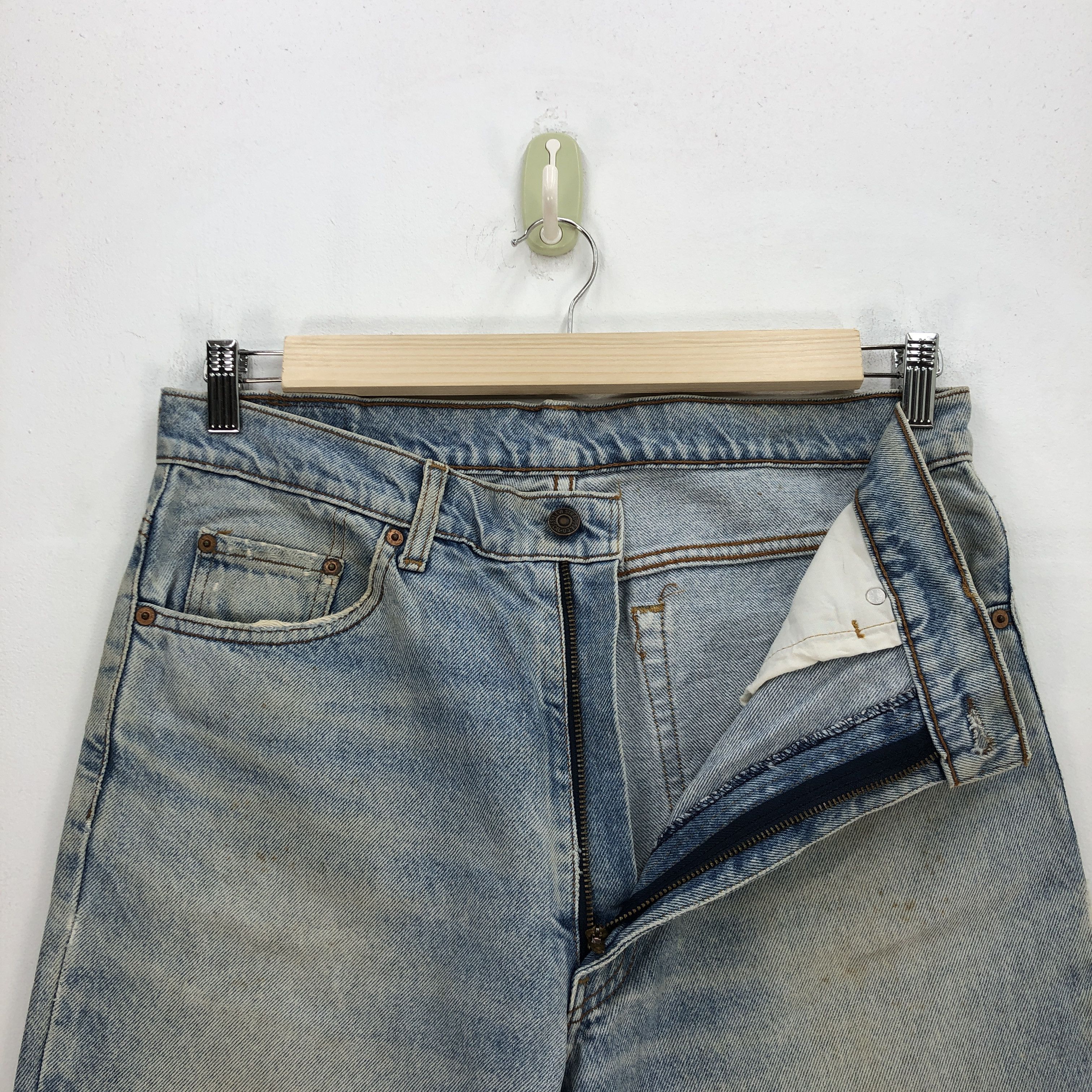 Levi's × Vintage Vintage Levis 518 Light Wash Jeans Levi's Faded Ripped Denim Size US 32 / EU 48 - 5 Thumbnail