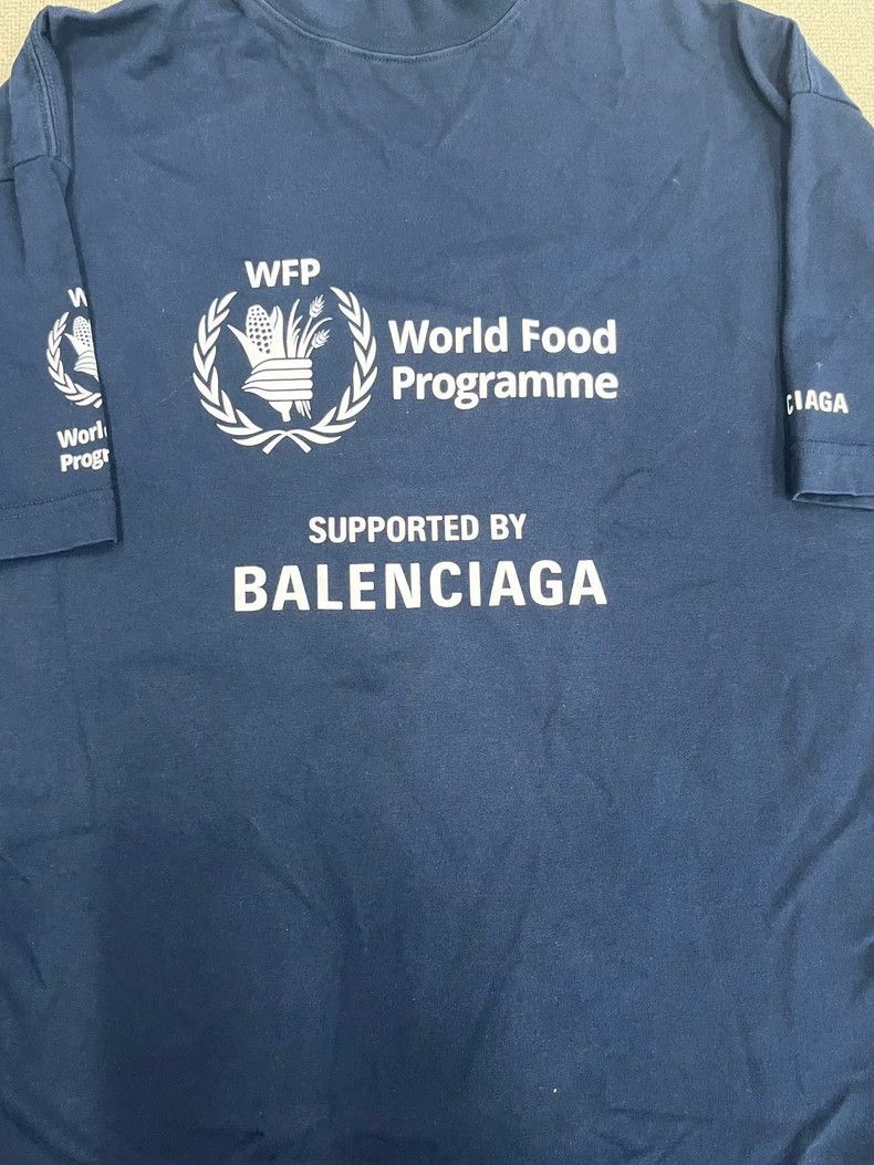 Balenciaga Balenciaga Wheat ear short sleeve T-shirt Size US S / EU 44-46 / 1 - 3 Thumbnail