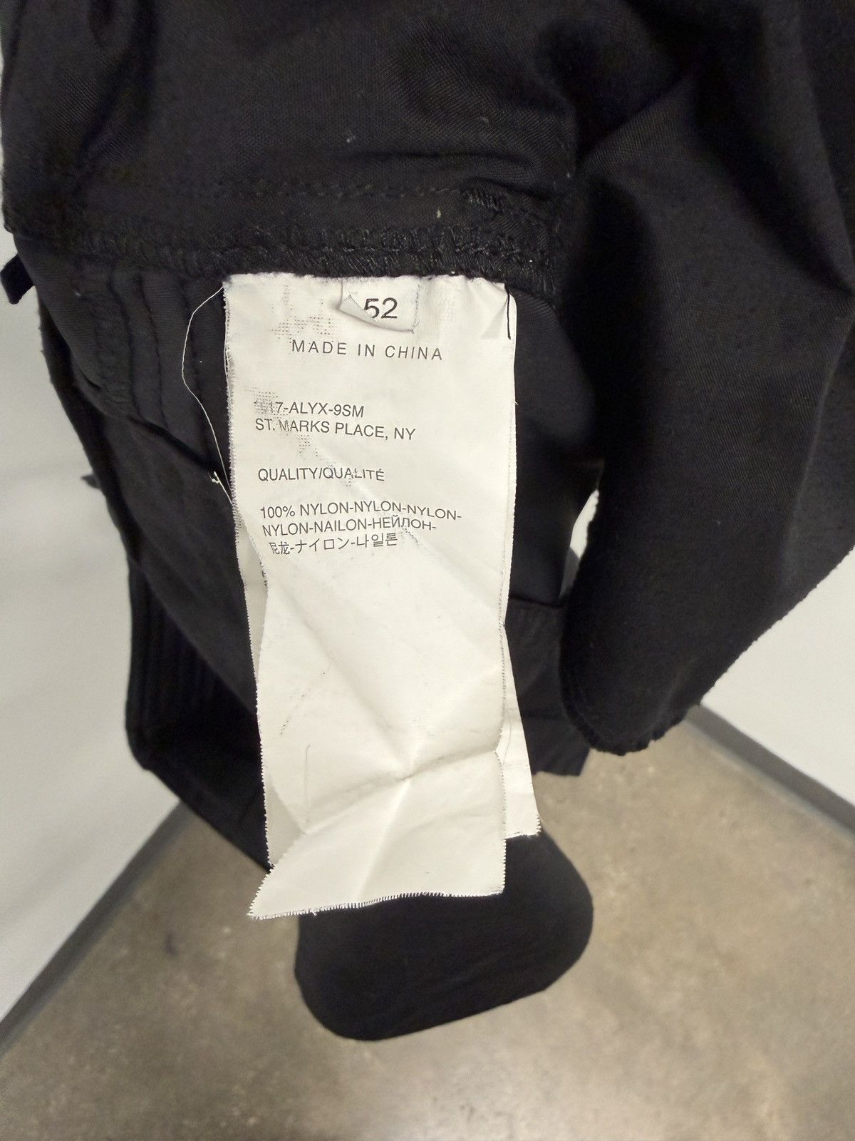 1017 ALYX 9SM Tactical Shorts Size US 32 / EU 48 - 4 Thumbnail