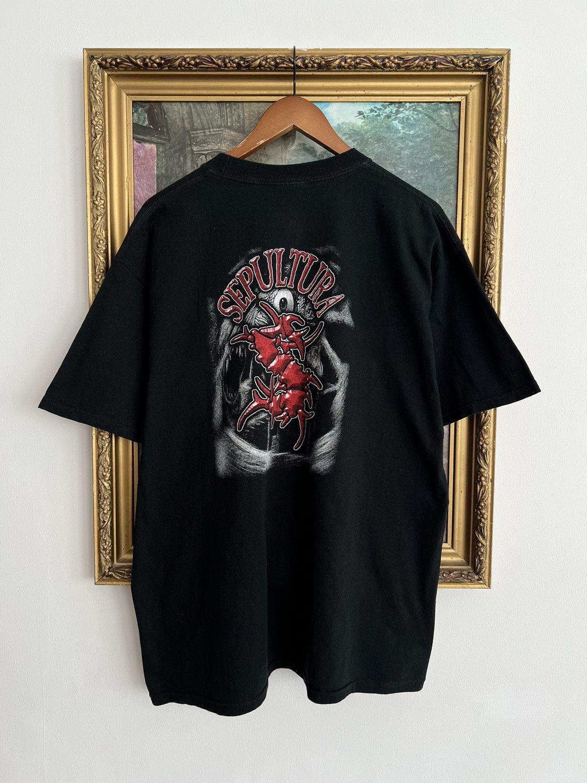 Band Tees Vintage 2000s Sepultura Devil Metal Band Black Tee Size US XL / EU 56 / 4 - 2 Thumbnail