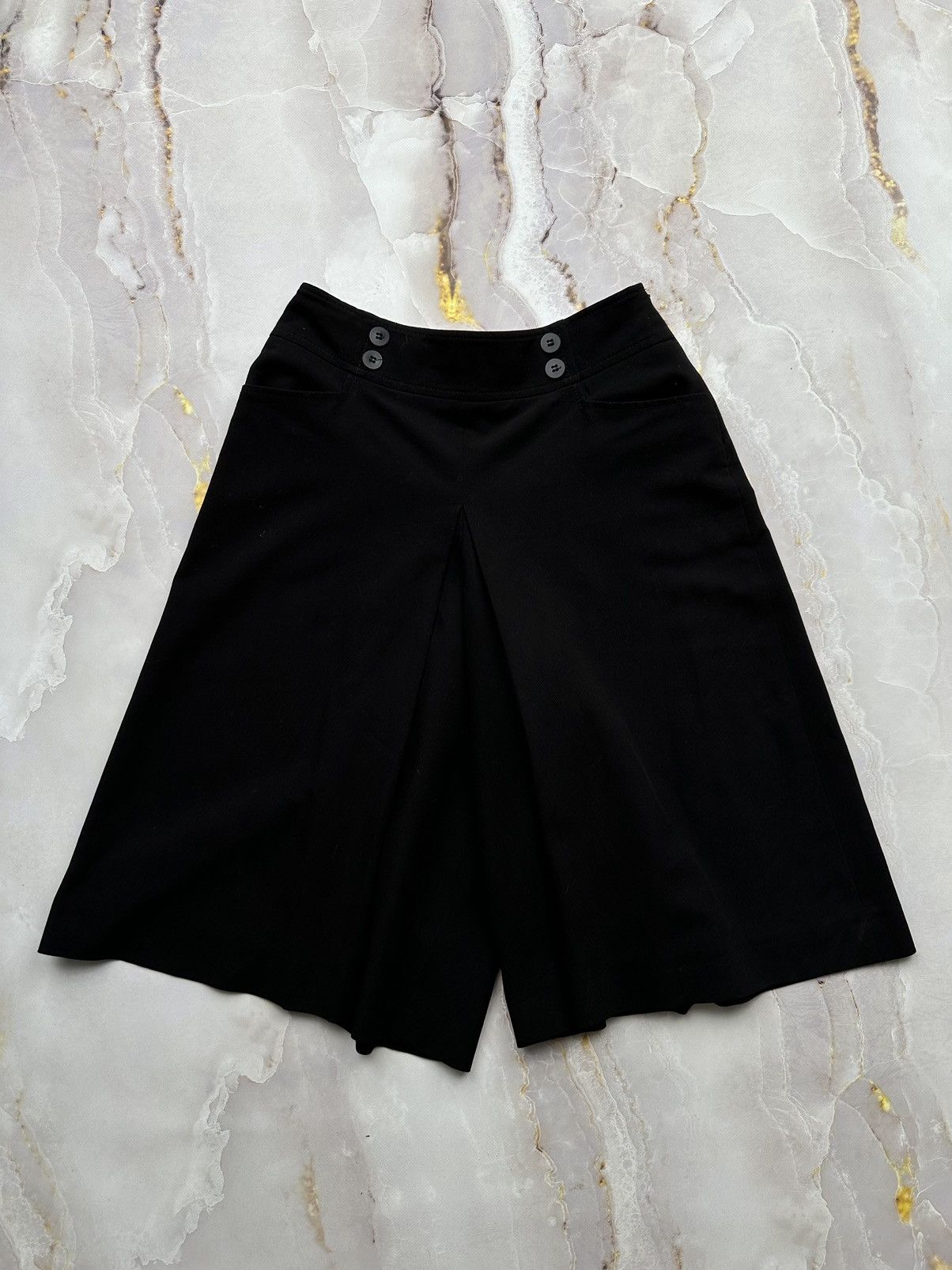 image of Avant Garde x Vintage Wide Shorts Yohji Style in Black, Men's (Size 28)