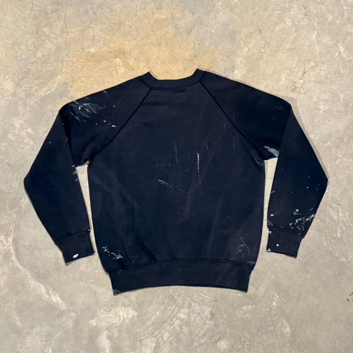 Vintage 1980s Faded Distressed Painted Raglan Crewneck ERD Grunge Size US L / EU 52-54 / 3 - 9 Thumbnail