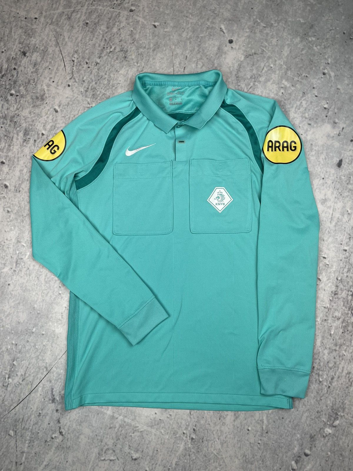Nike Nike🩵beautiful football longsleeve KNVB Size US M / EU 48-50 / 2 - 1 Thumbnail