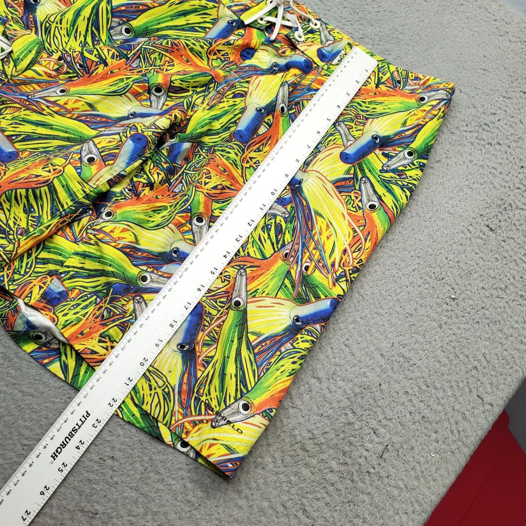 Vintage Columbia Mens 38 Multi Squid Lure Print PFG Fishing Board Shorts Shirt Bottom Mens Size US 38 / EU 54 - 4 Thumbnail