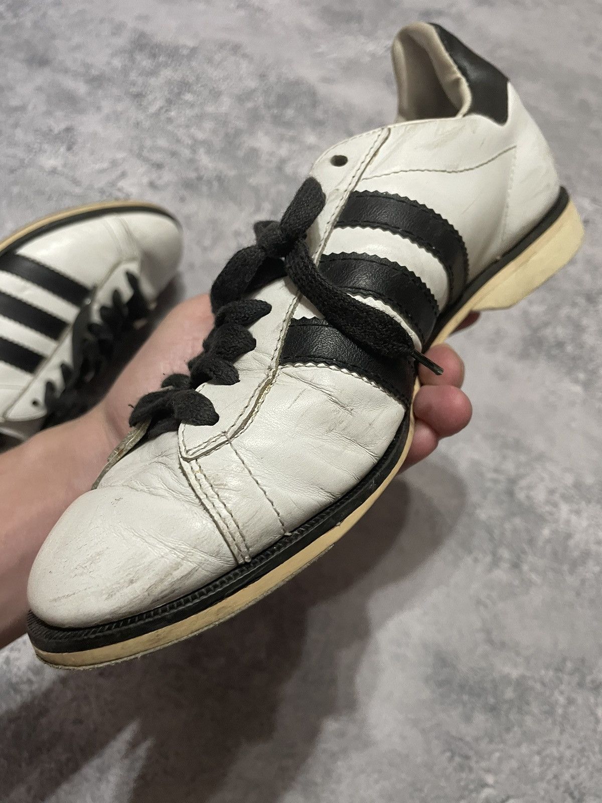 Adidas Adidas Jugoslawia Vintage Shoes Y2K sneakers bowling Size US 6.5 / EU 39-40 - 8 Thumbnail