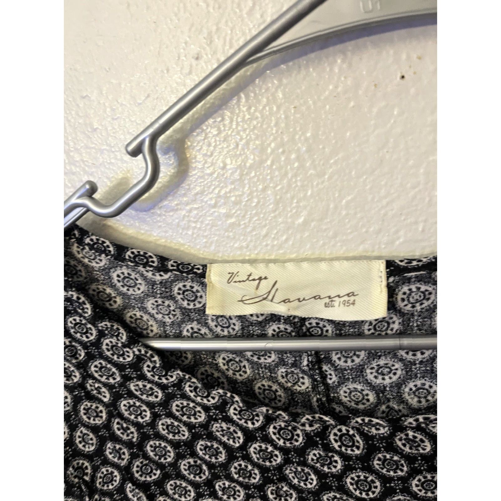 Vintage Havana Vintage Havana Blouse Womens Top Blue Bell Sleeve Floral Knit Rayon M Size Medium - Peasant Style, V-Neck, Drawstring, Casual, Regular Fit Size M / US 6-8 / IT 42-44 - 3 Thumbnail