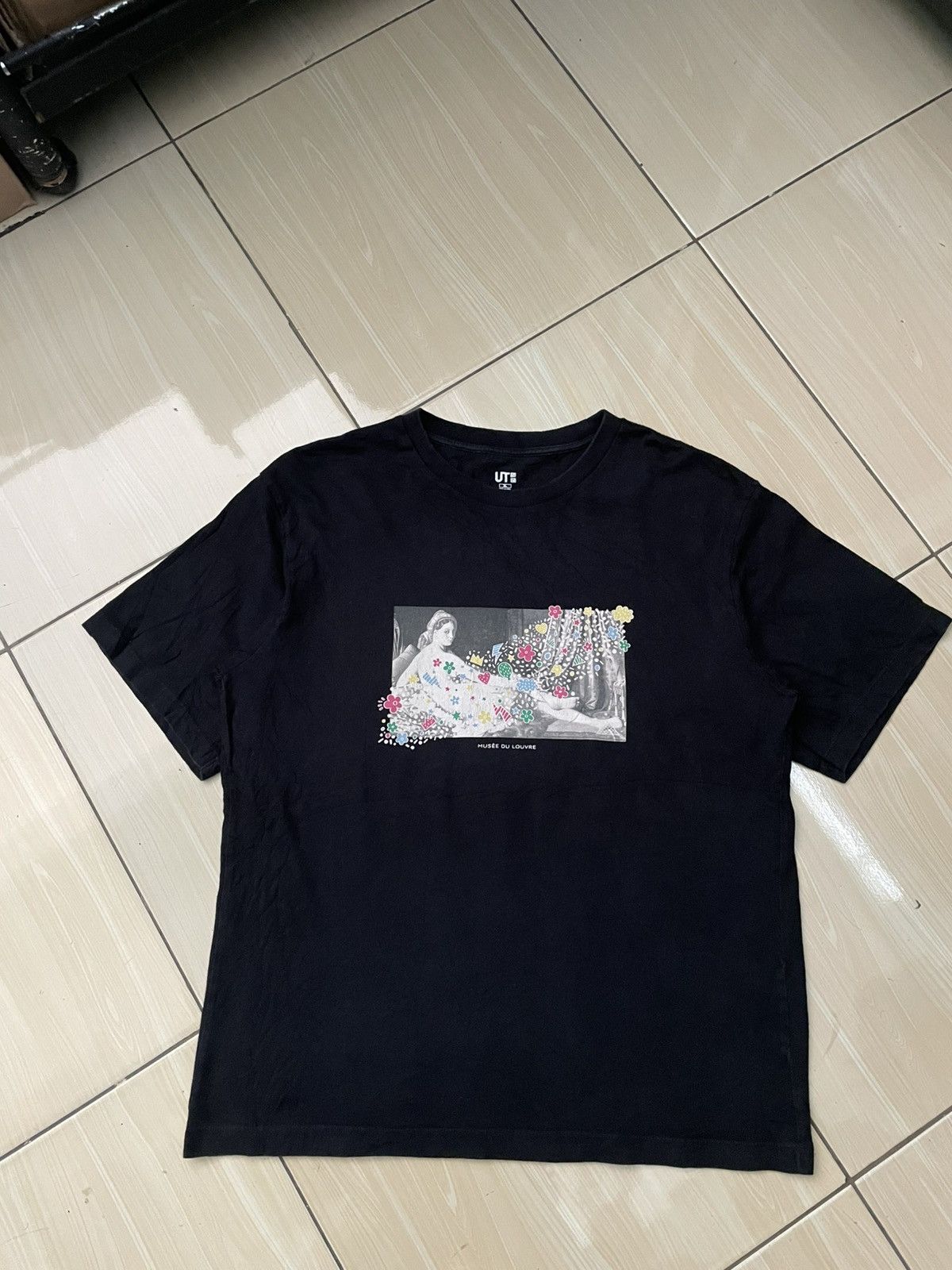 Uniqlo Uniqlo x muse du louvre Size US L / EU 52-54 / 3 - 1 Thumbnail