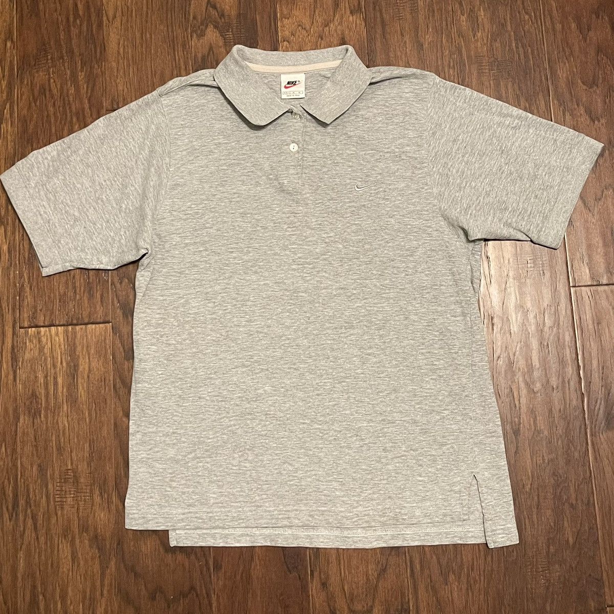 Nike VTG Nike Polo T-shirt Retro Hype Y2K Size US M / EU 48-50 / 2 - 1 Thumbnail
