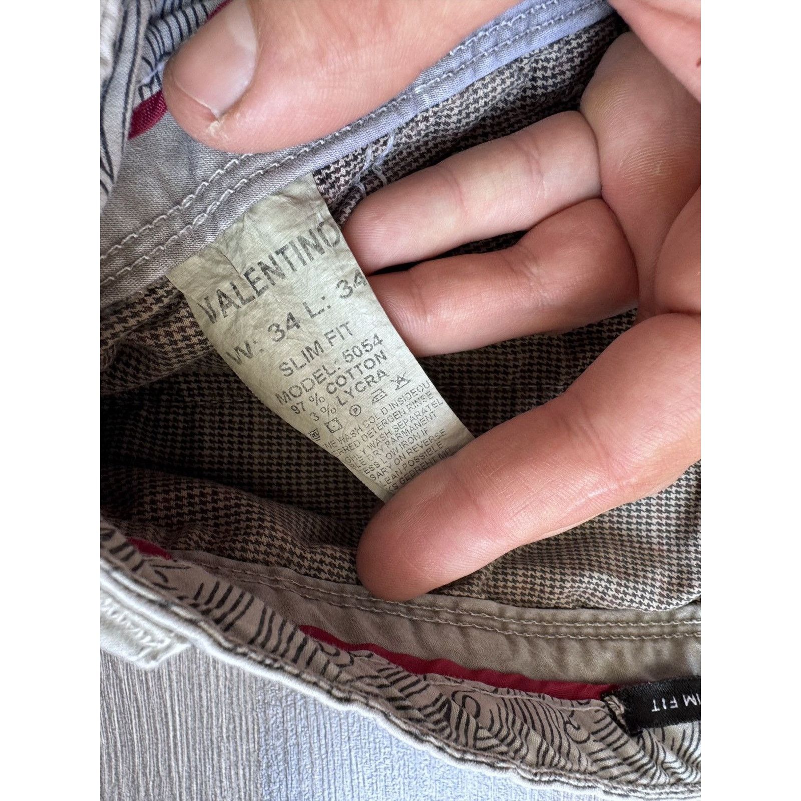 Valentino × Vintage Vintage Valentino Gray Avantgarde Shorts Size US 34 / EU 50 - 5 Thumbnail