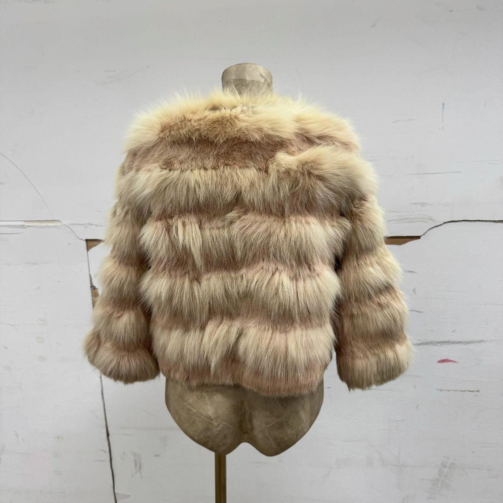 Other Vintage Y2K Pink Fox & Rabbit Fur Cropped Statement Coat Size M / US 6-8 / IT 42-44 - 2 Thumbnail