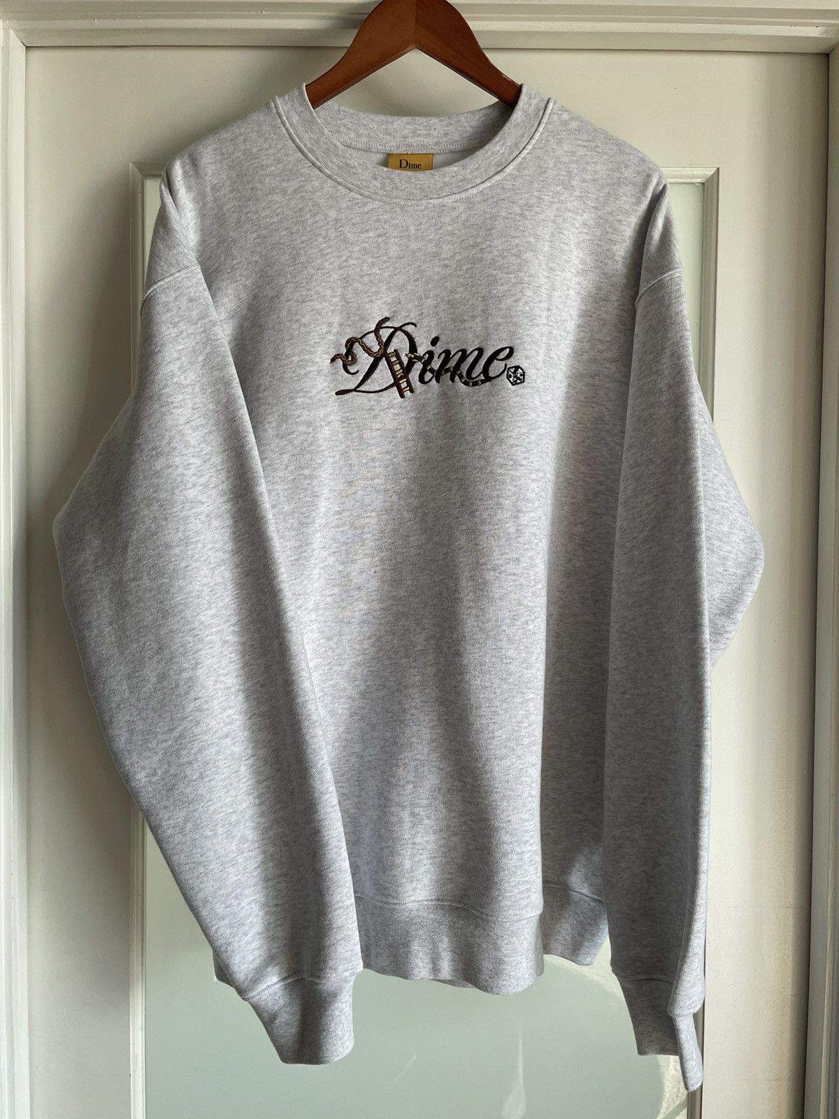 ★Dime★ Cursive Snake Crewneck Long Sleeve T-Shirt Ash Dime - ASH CURSIVE SNAKE CREWNECK – LE LABO STORE