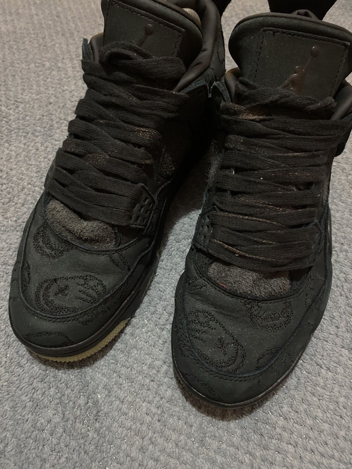 Jordan Brand × Kaws Nike Air Jordan 4 x Kaws "Black" Size US 7 / EU 40 - 10 Thumbnail