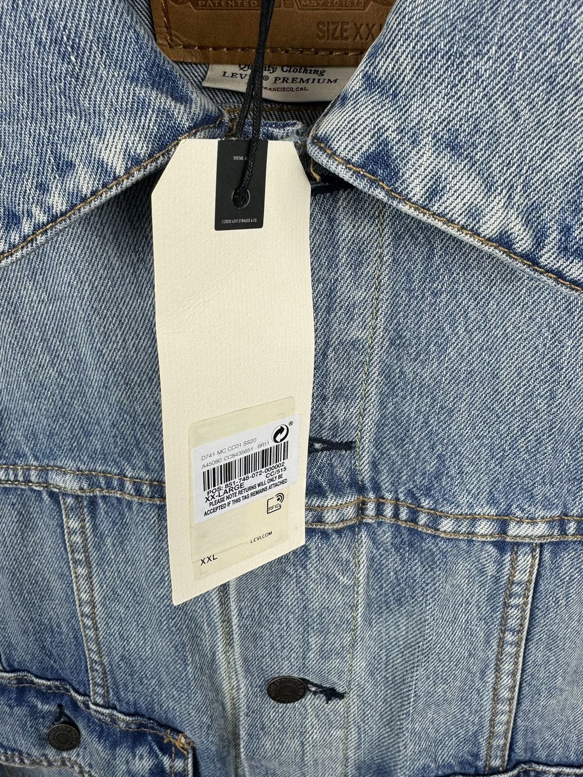 Levi's Levi’s Premium Iconic Original Trucker Jacket Washed Blue Size US XXL / EU 58 / 5 - 3 Thumbnail