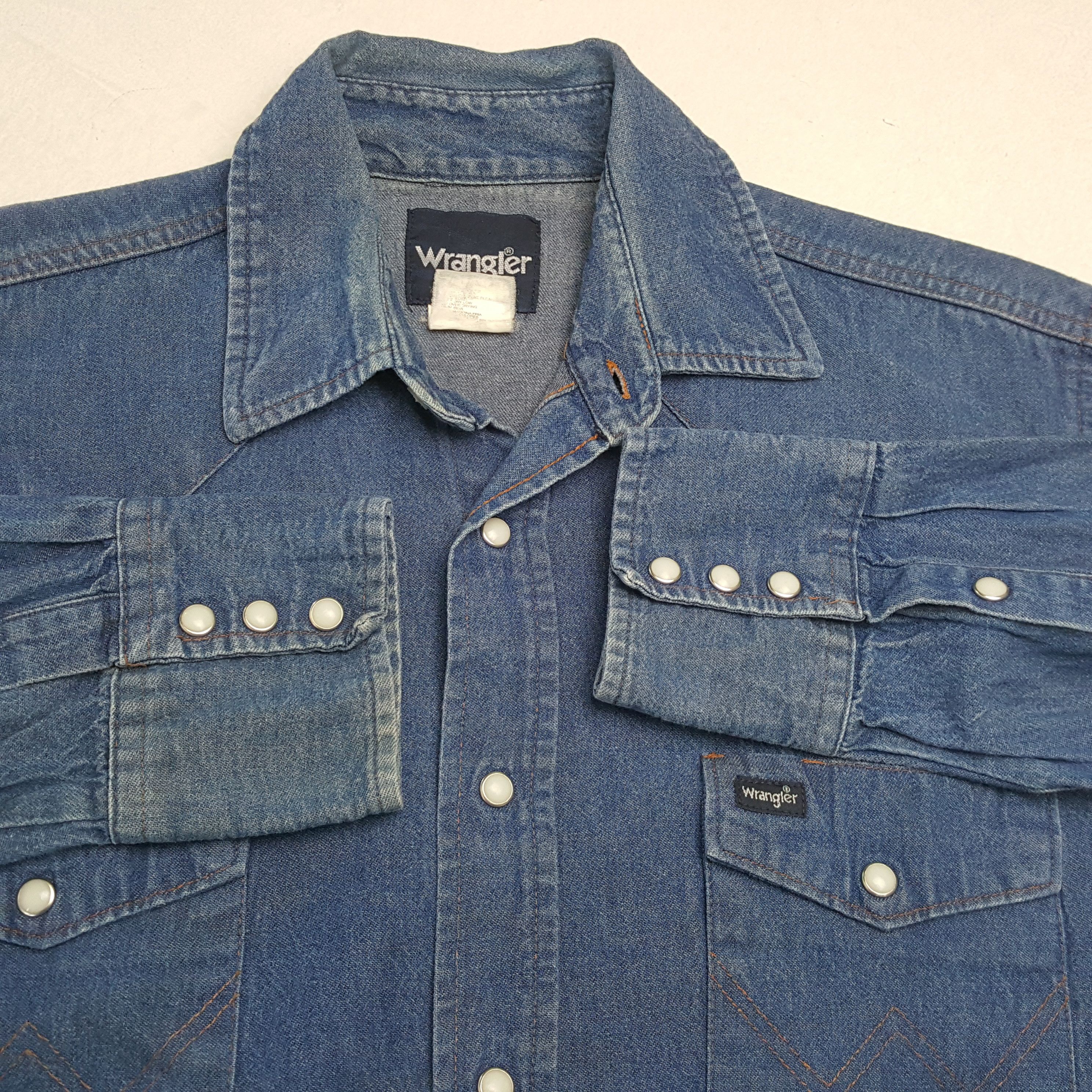 Vintage × Wrangler Vintage WRANGLER American Classic Western Denim Shirt Size US L / EU 52-54 / 3 - 7 Thumbnail