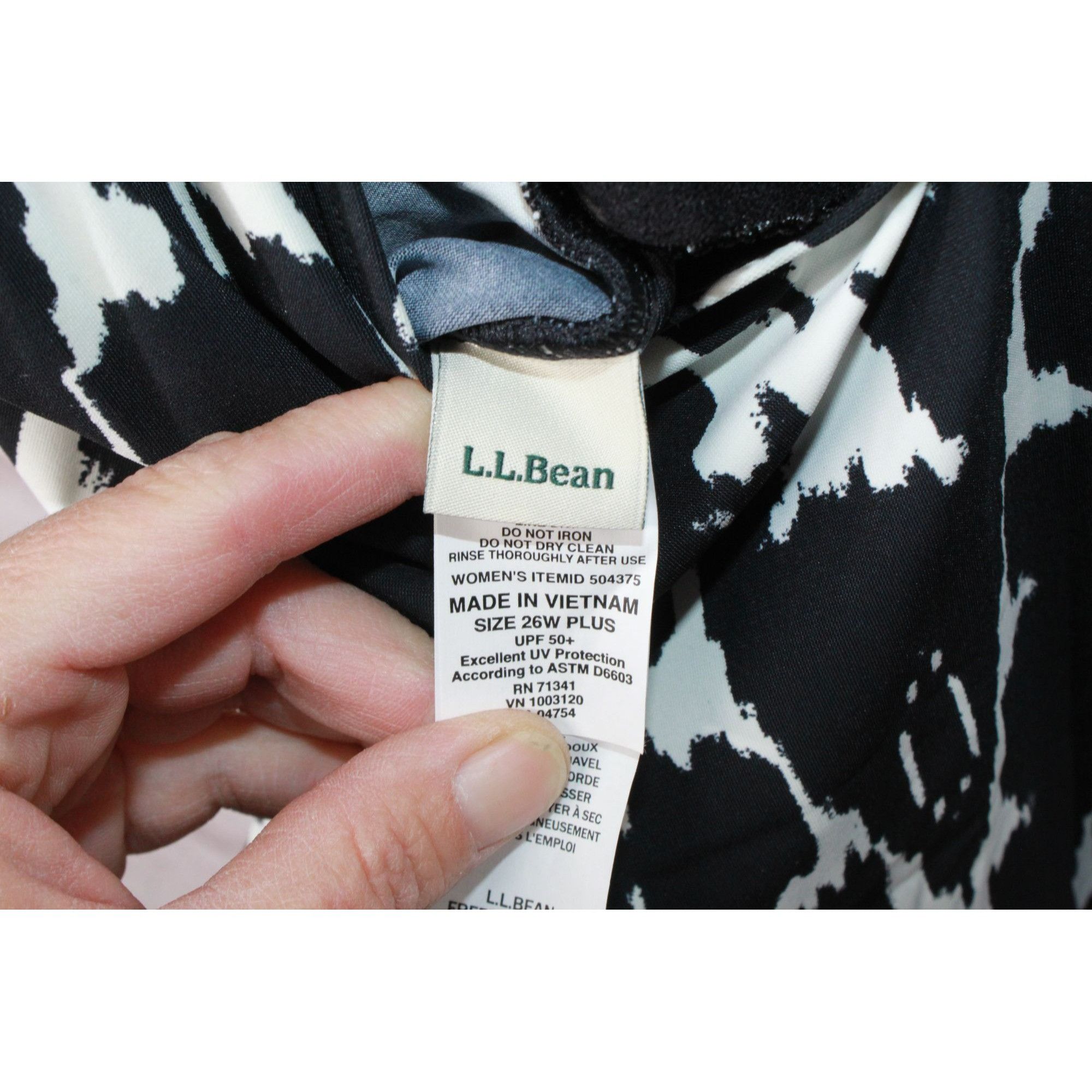 L.L. Bean LL Bean Women's Shaping Swimwear Tanksuit Black Print Size 3XL / US 20-22 - 7 Thumbnail