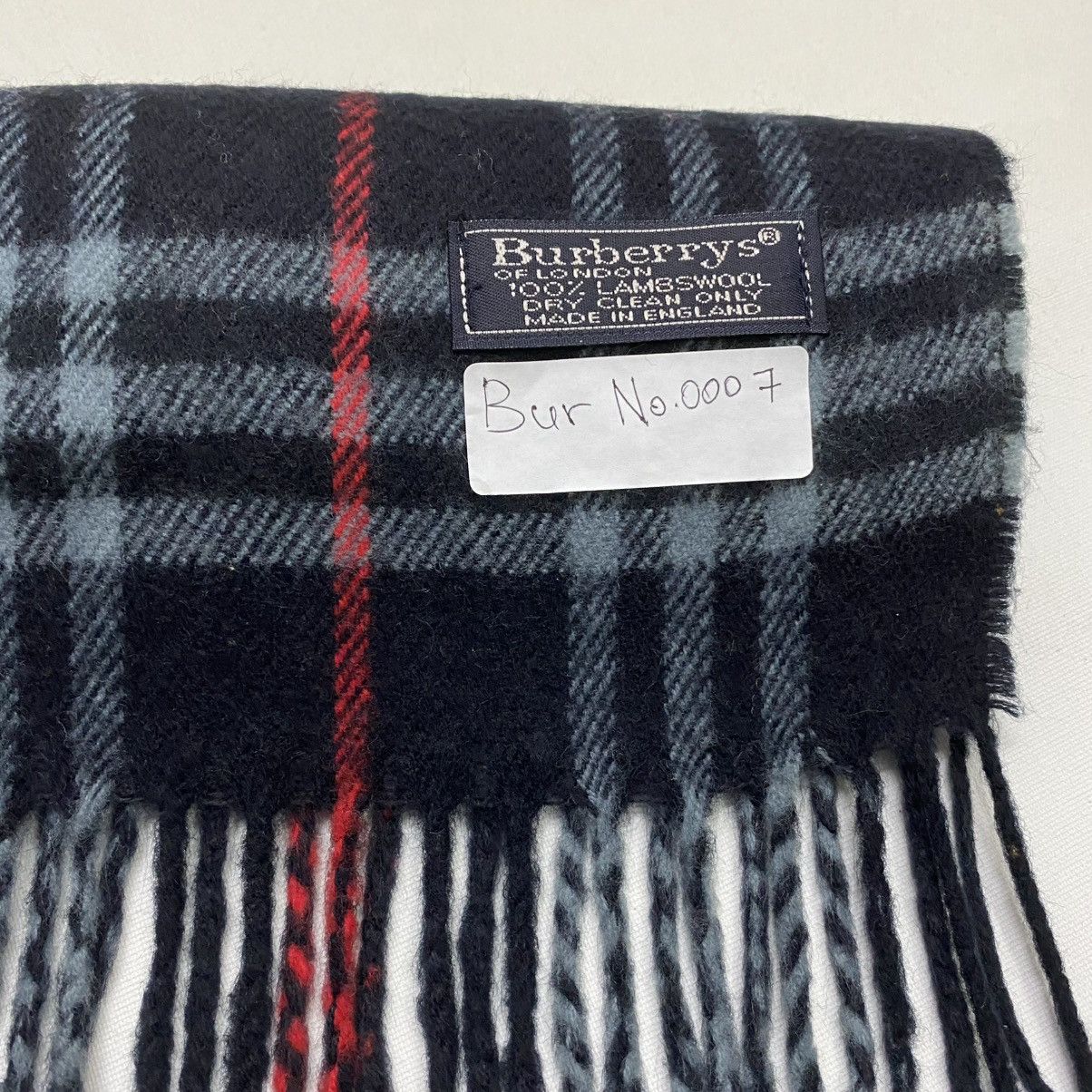 Burberry BURBERRYS SCARF MUFFLER BUR007 Size ONE SIZE - 8 Thumbnail
