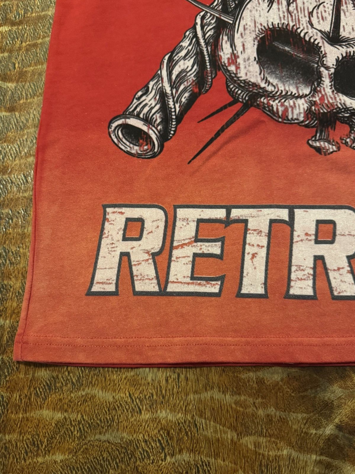 RETROVERT Retrovert Skull Weapon Tshirt Red L Size US L / EU 52-54 / 3 - 6 Thumbnail