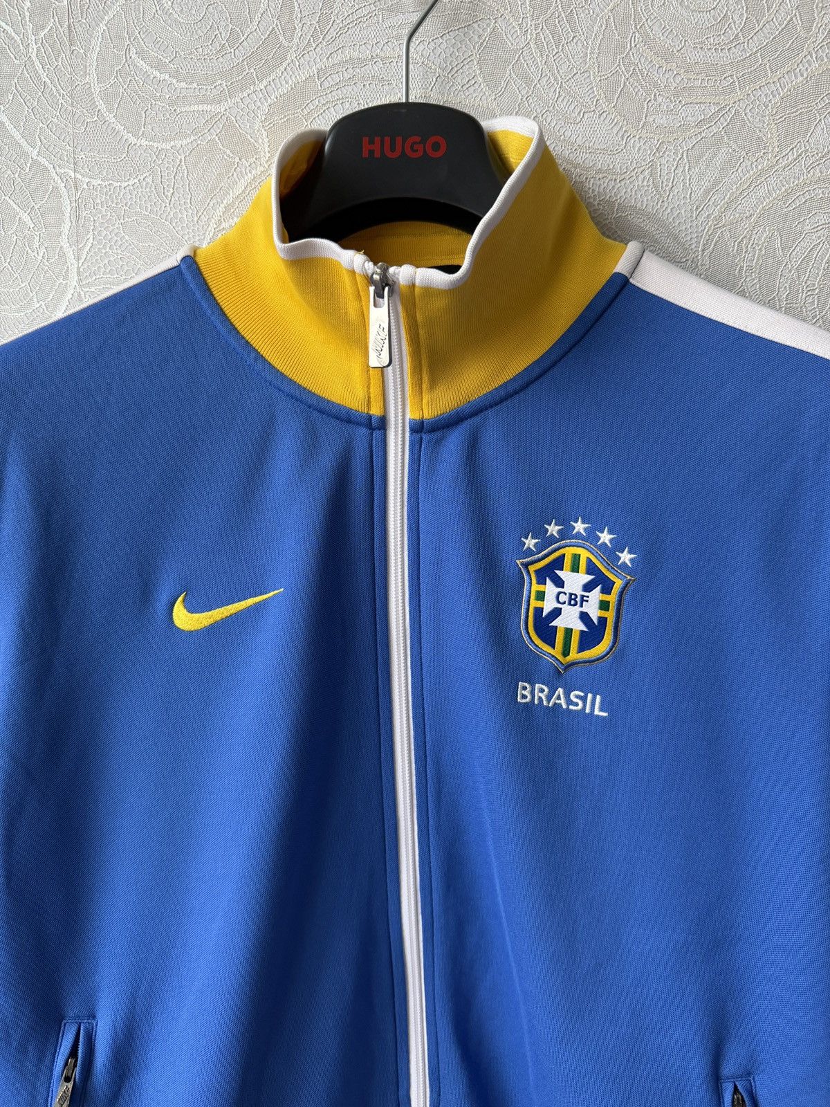 Nike Nike BRAZIL 2010 Away World Cup Jacket Track Top Training Size US L / EU 52-54 / 3 - 3 Thumbnail