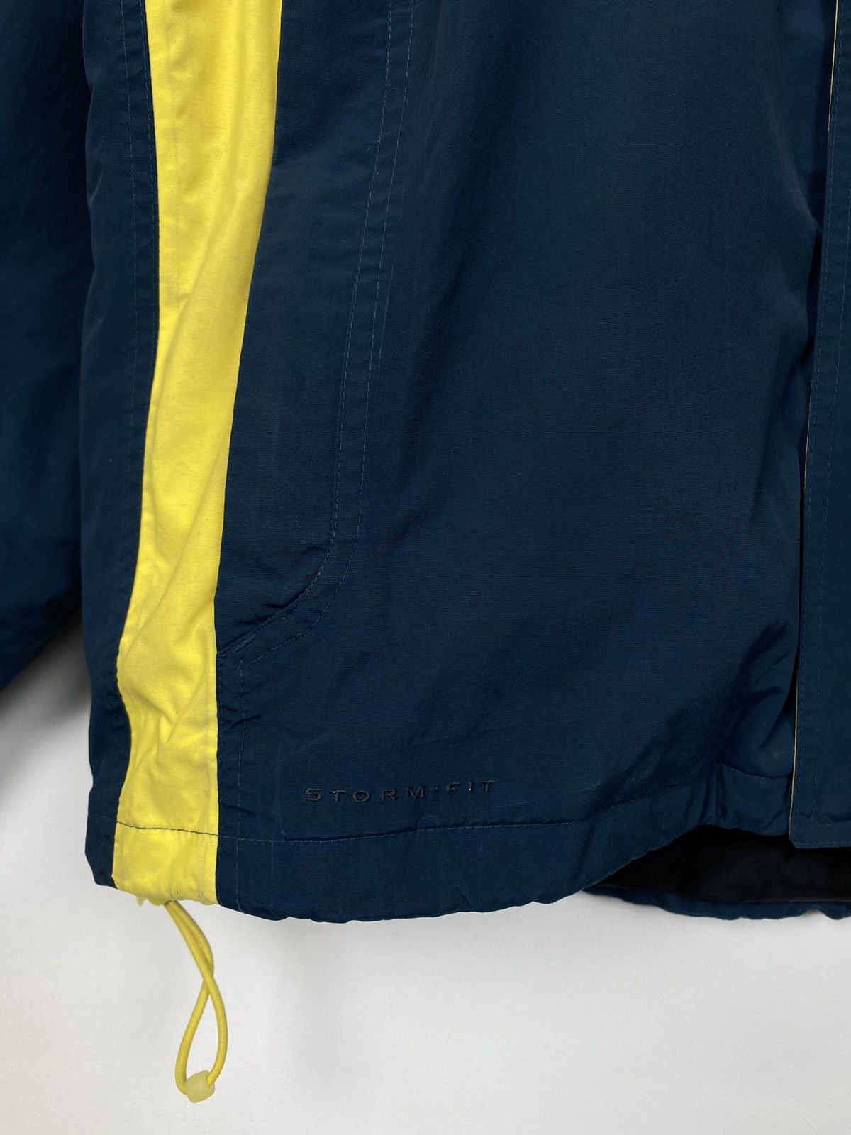 Nike Hype Vintage Y2K Nike Acg Outer Layer Couche Externe Jacket Size US L / EU 52-54 / 3 - 7 Thumbnail